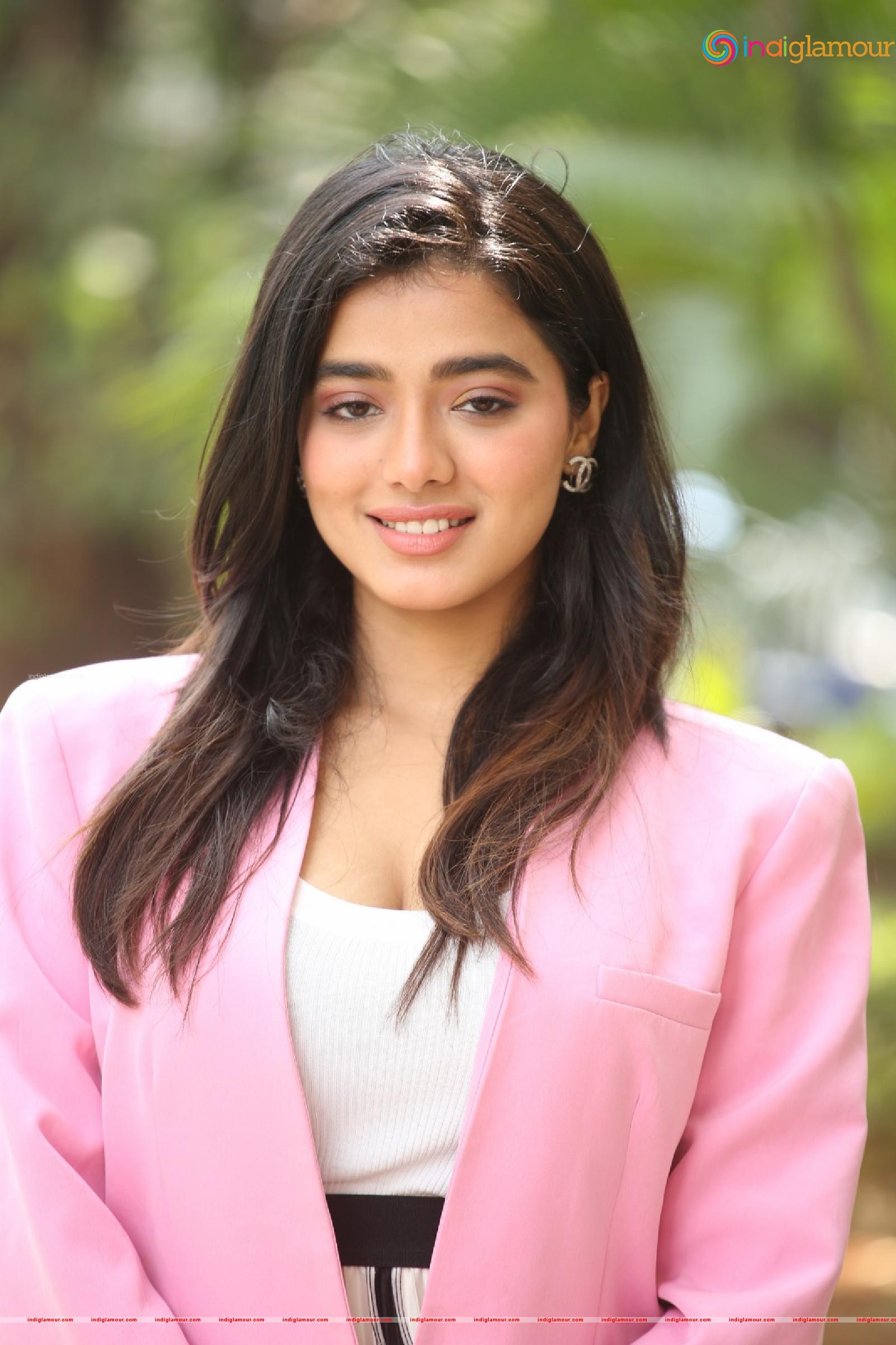 Ketika Sharma Actress hd photo