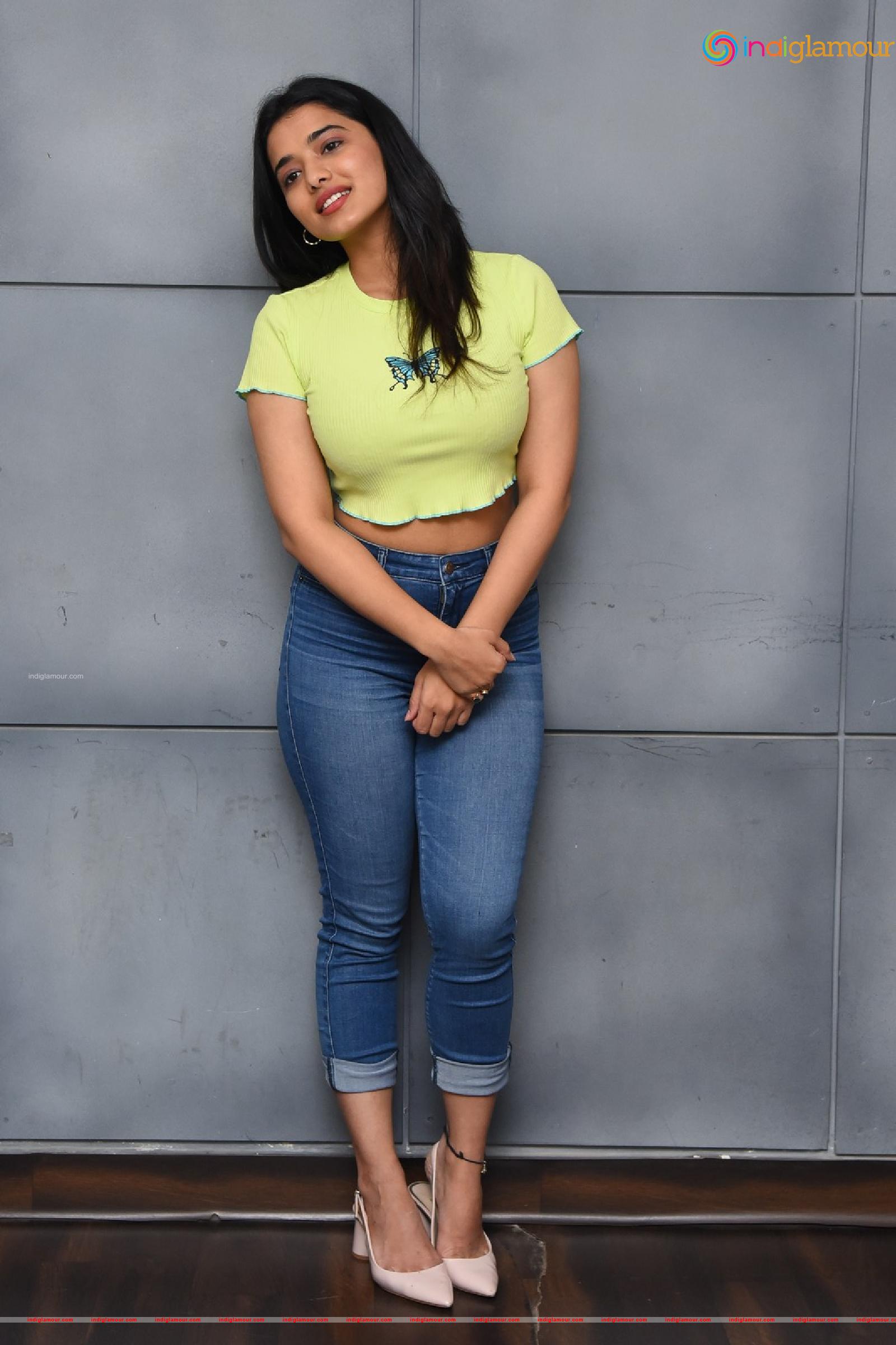 Ketika Sharma Actress hd photo