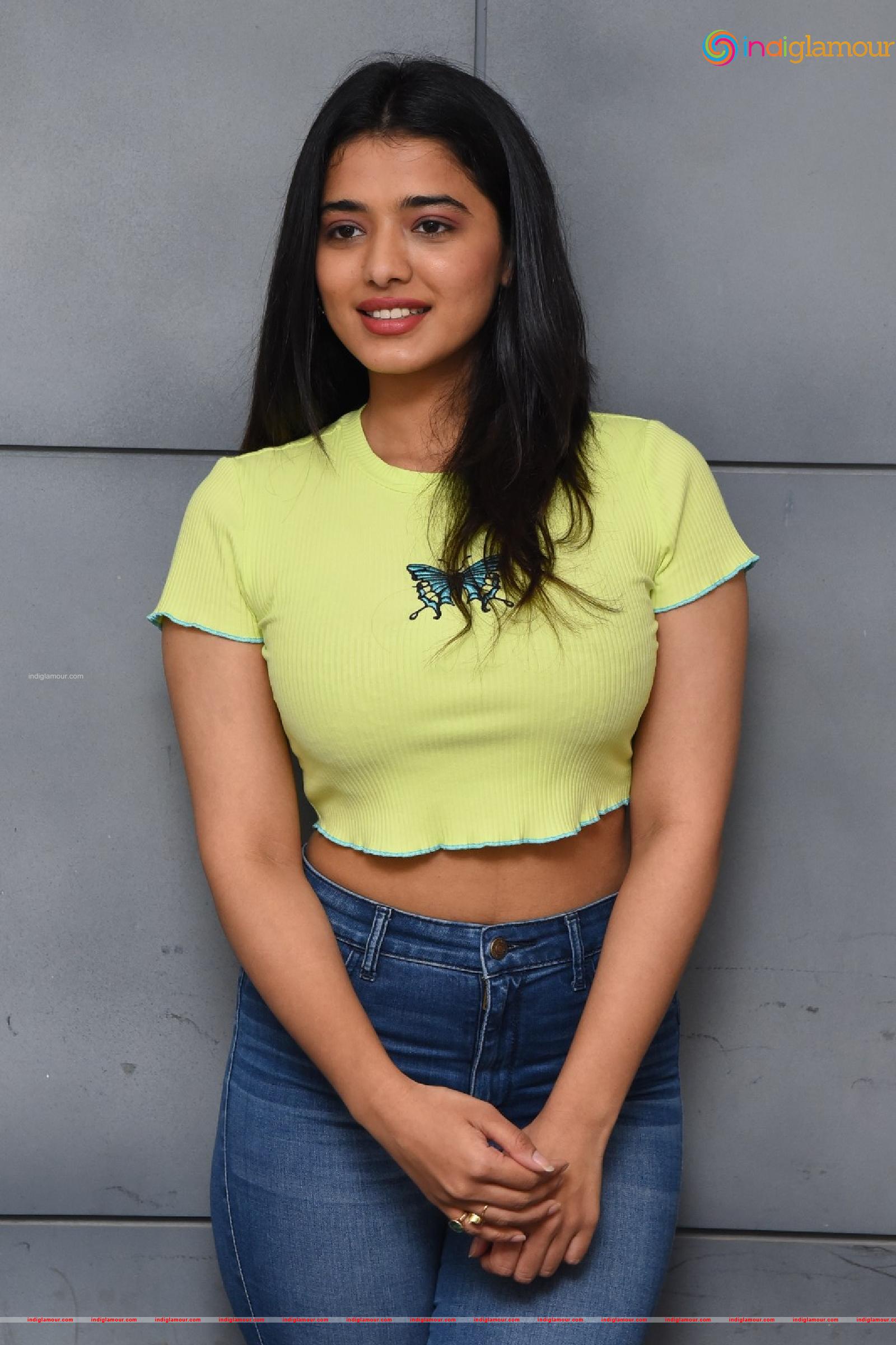 Ketika Sharma Actress hd photo