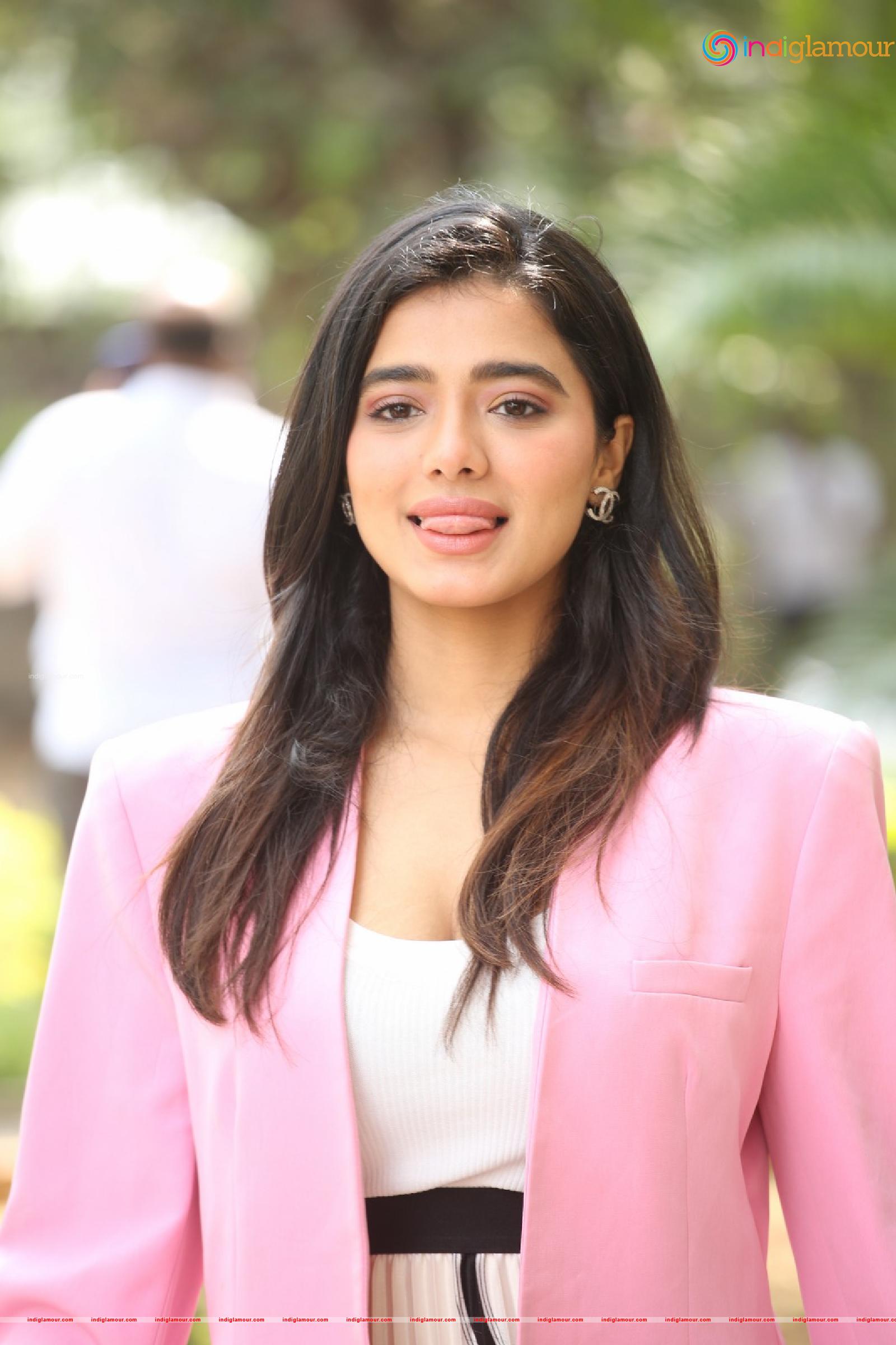 Ketika Sharma Actress hd photo