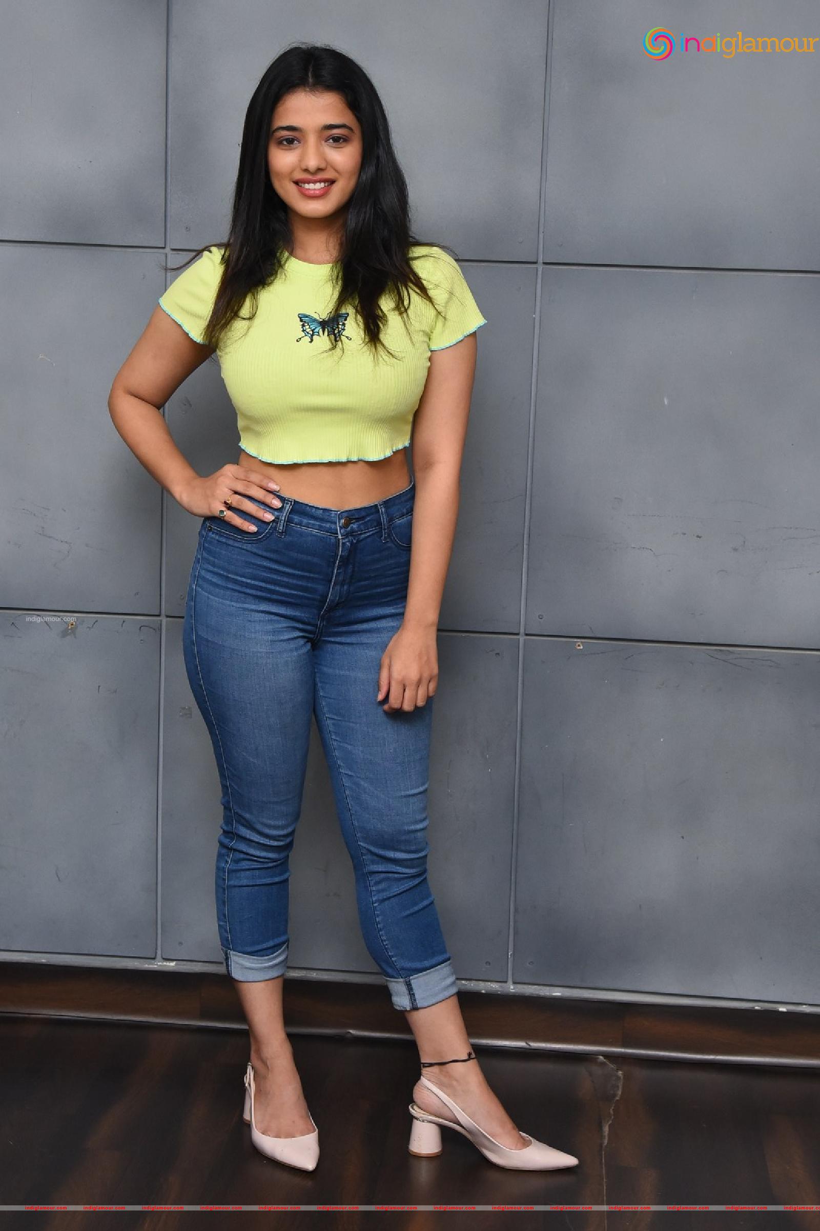 Ketika Sharma Actress hd photo