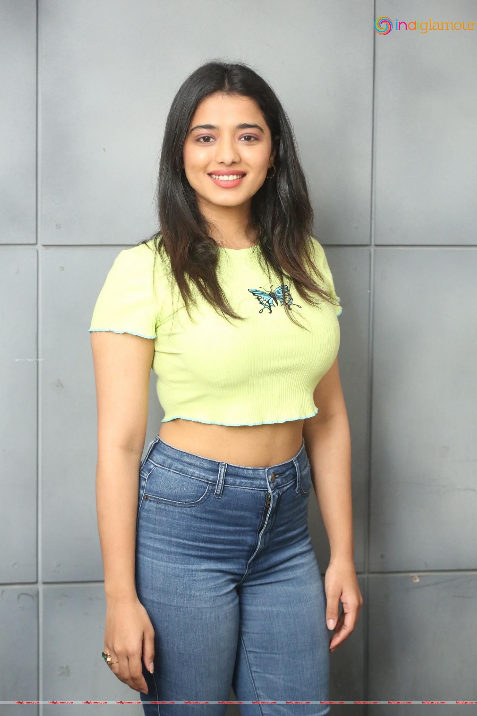Ketika Sharma Actress hd photo