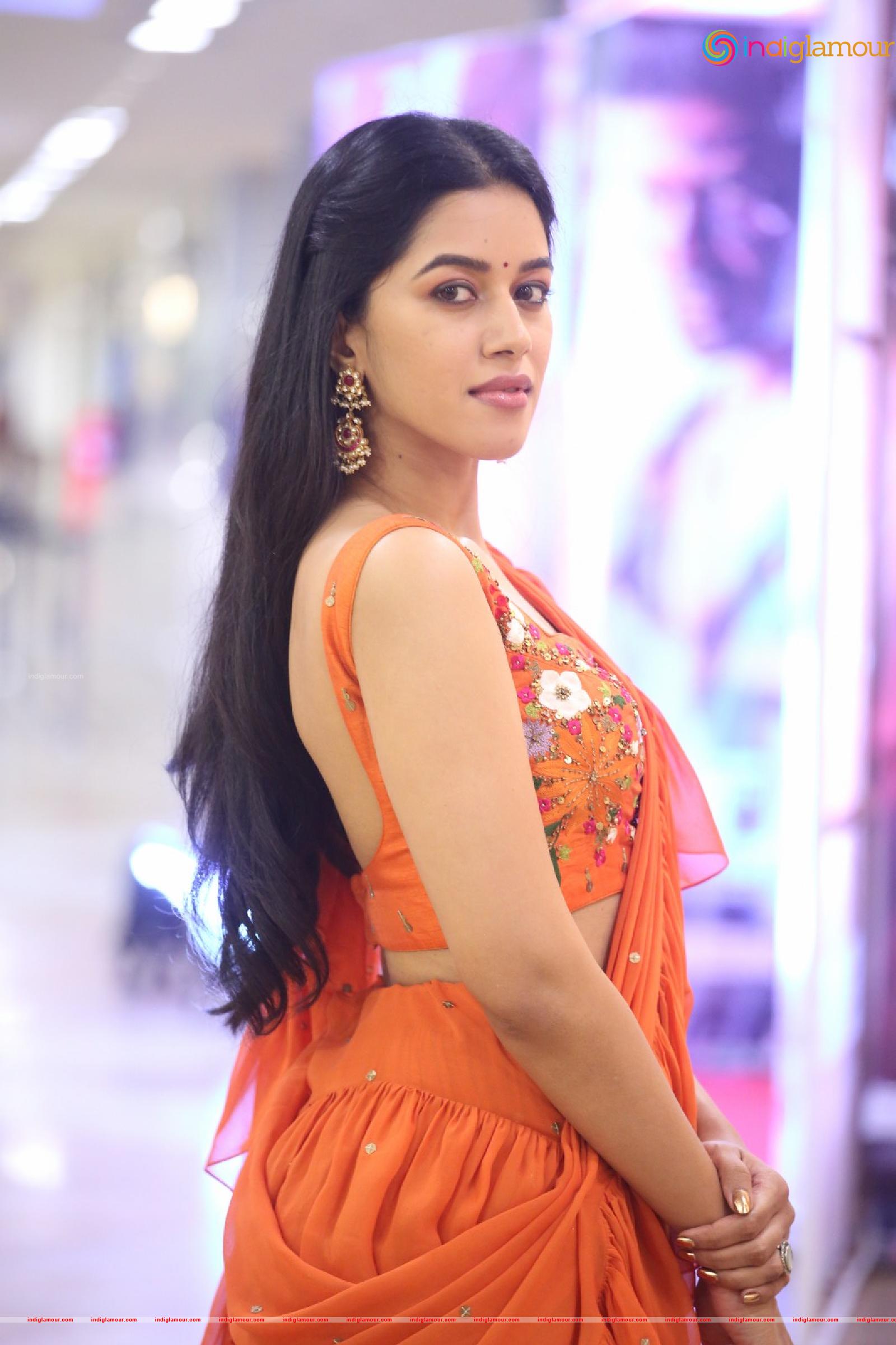 Mirnalini Ravi Actress hd photo