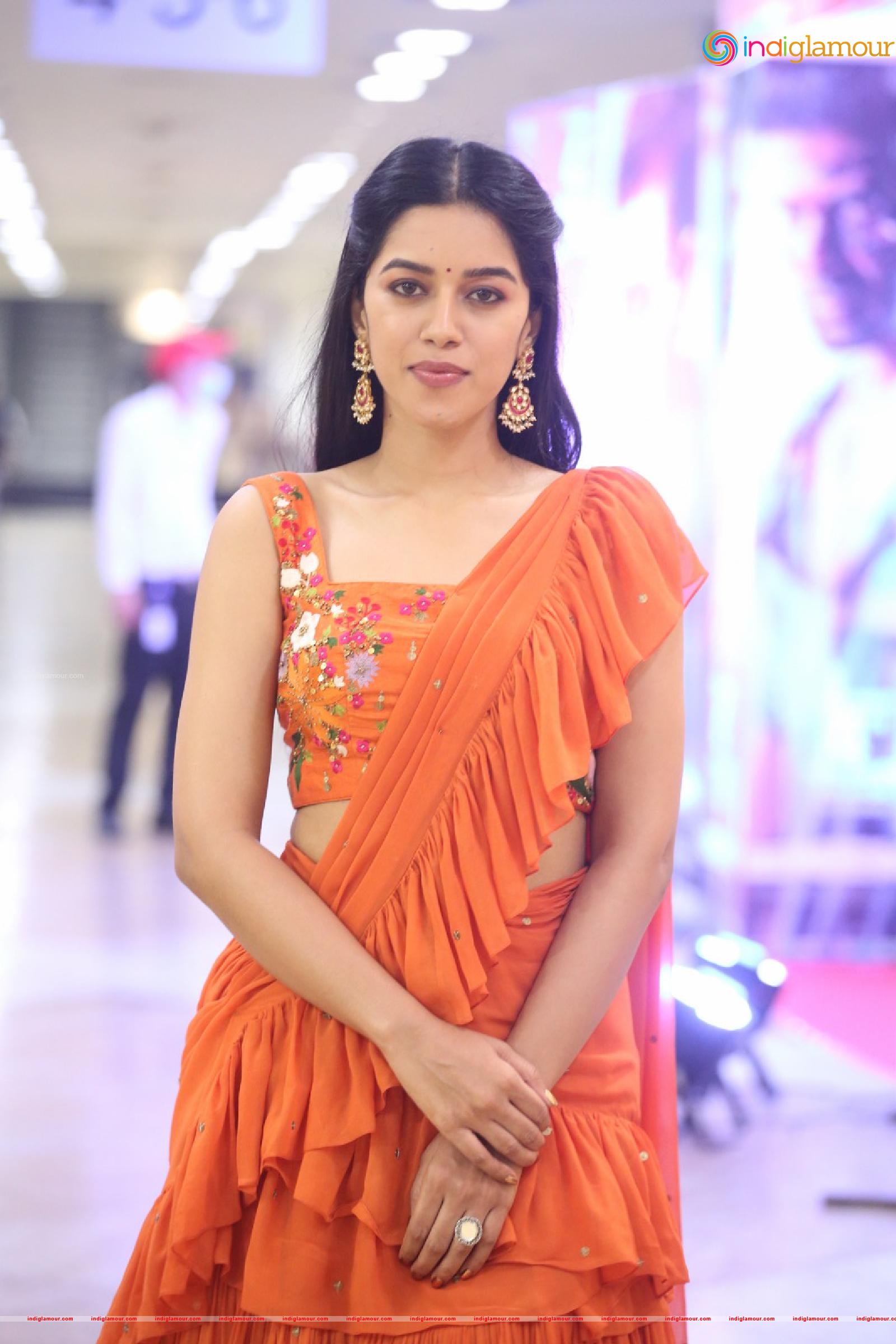 Mirnalini Ravi Actress hd photo