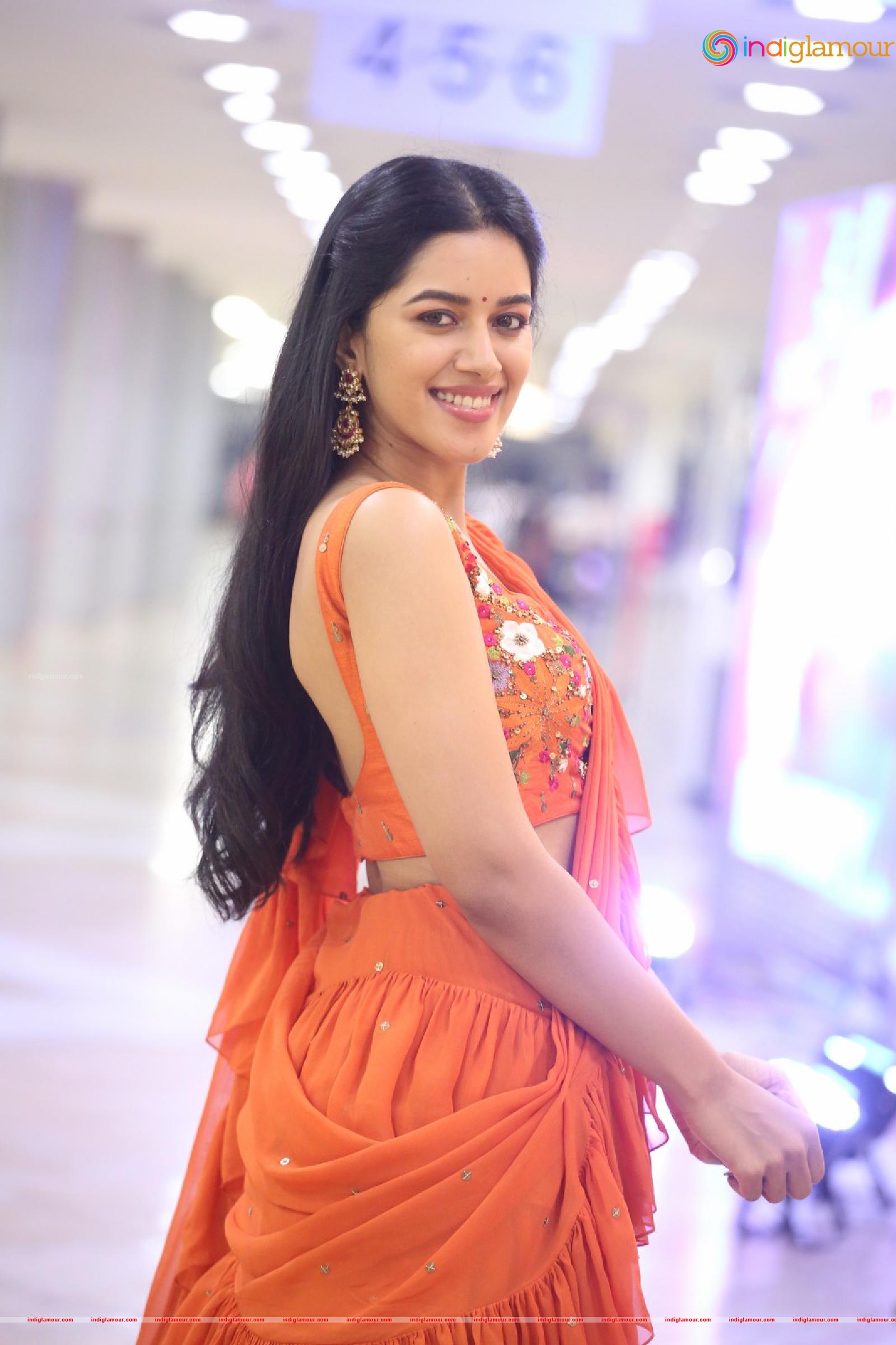 Mirnalini Ravi Actress hd photo