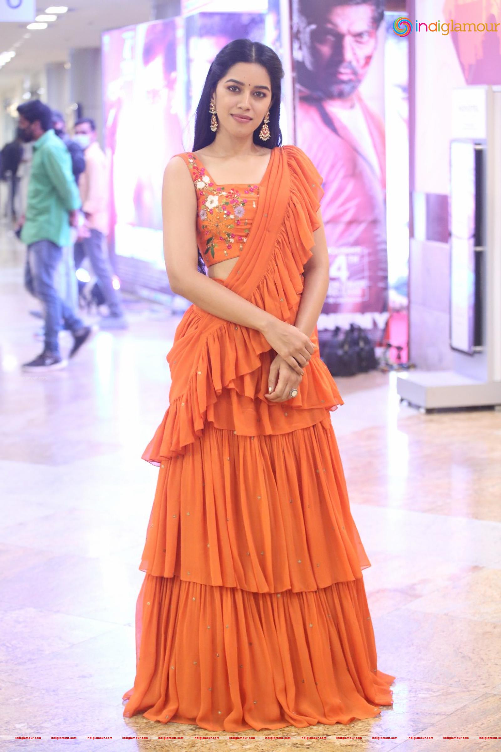 Mirnalini Ravi Actress hd photo