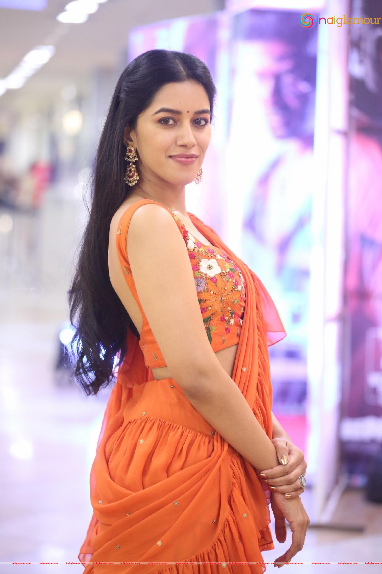 Mirnalini Ravi Actress hd photo