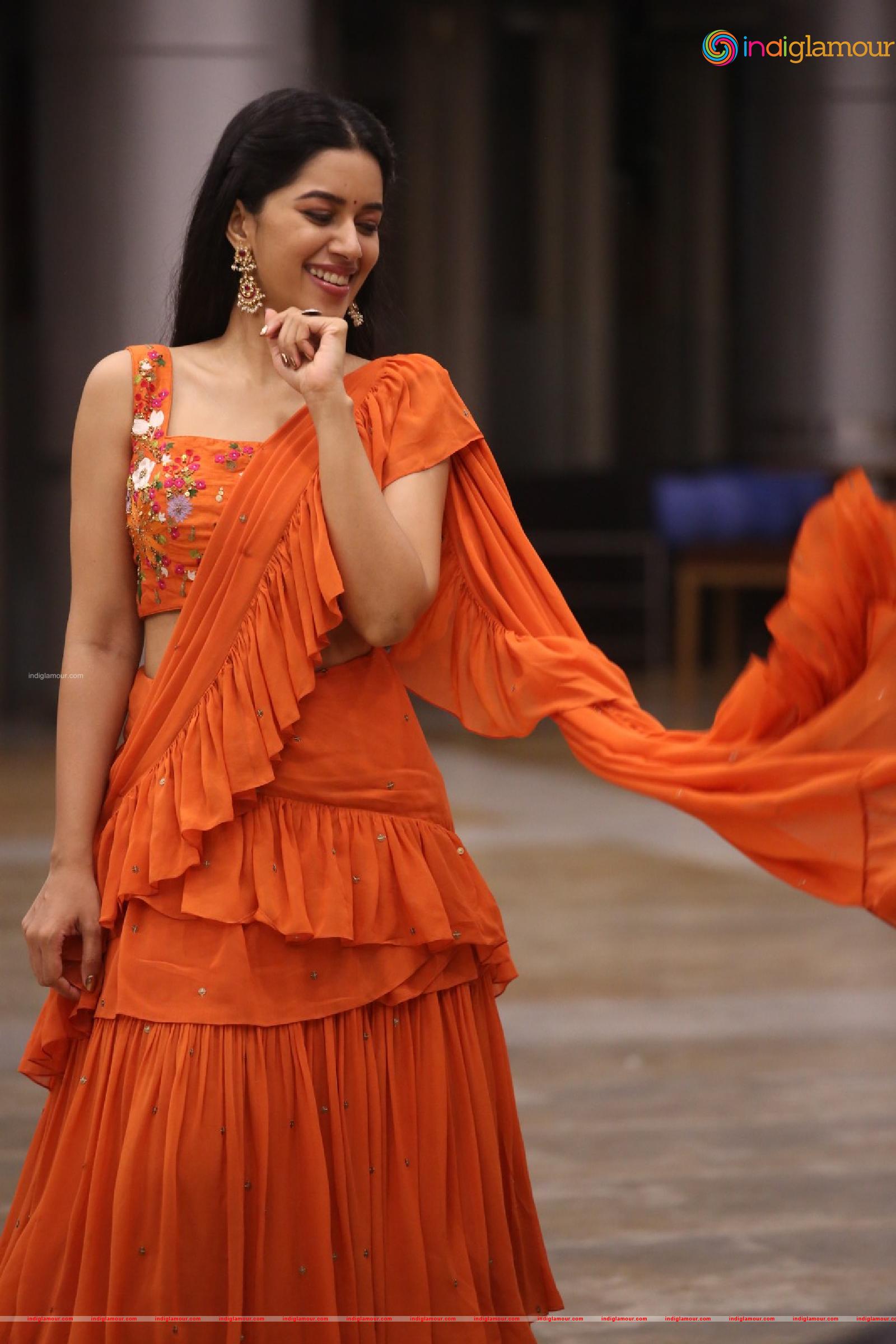Mirnalini Ravi Actress hd photo