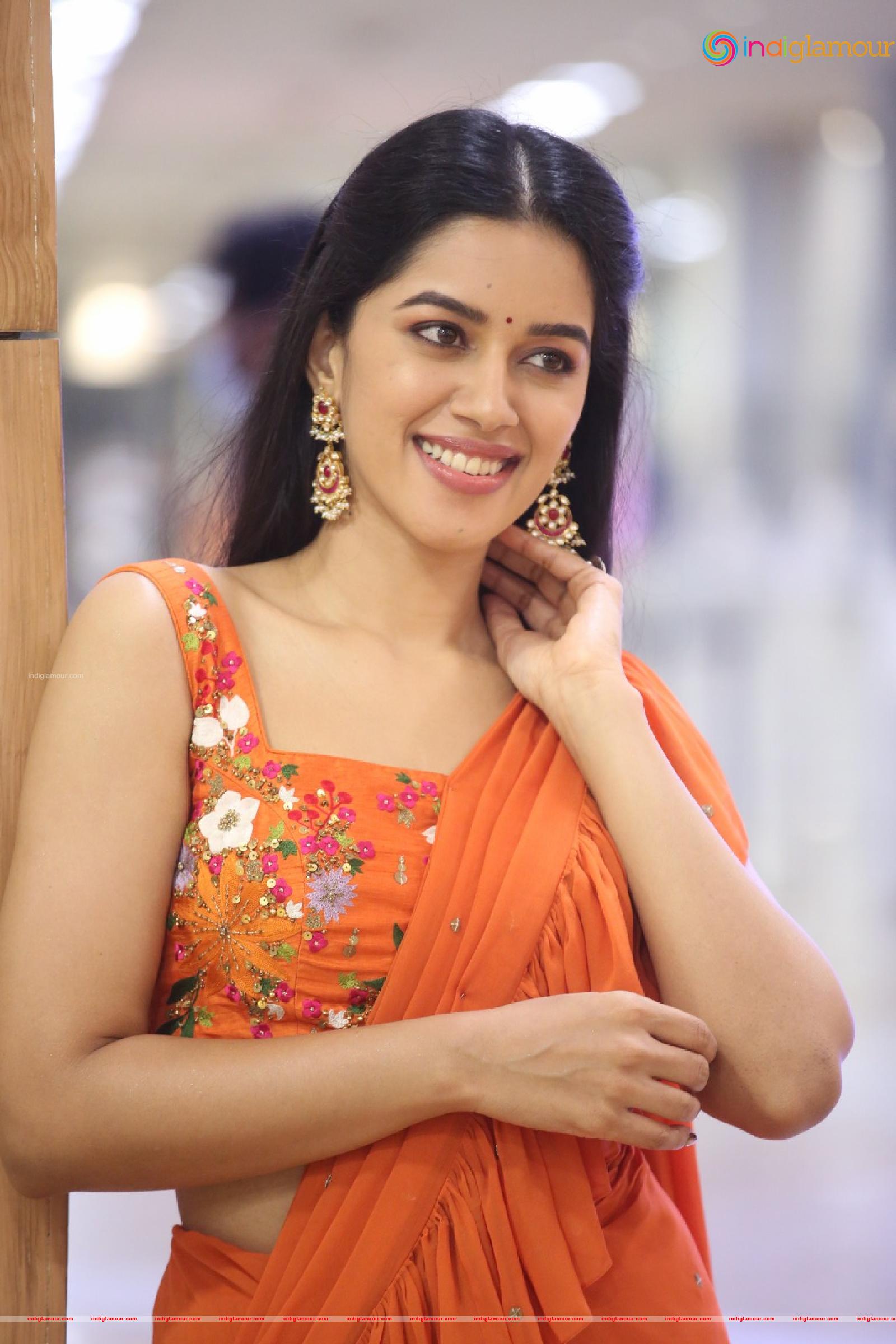 Mirnalini Ravi Actress hd photo