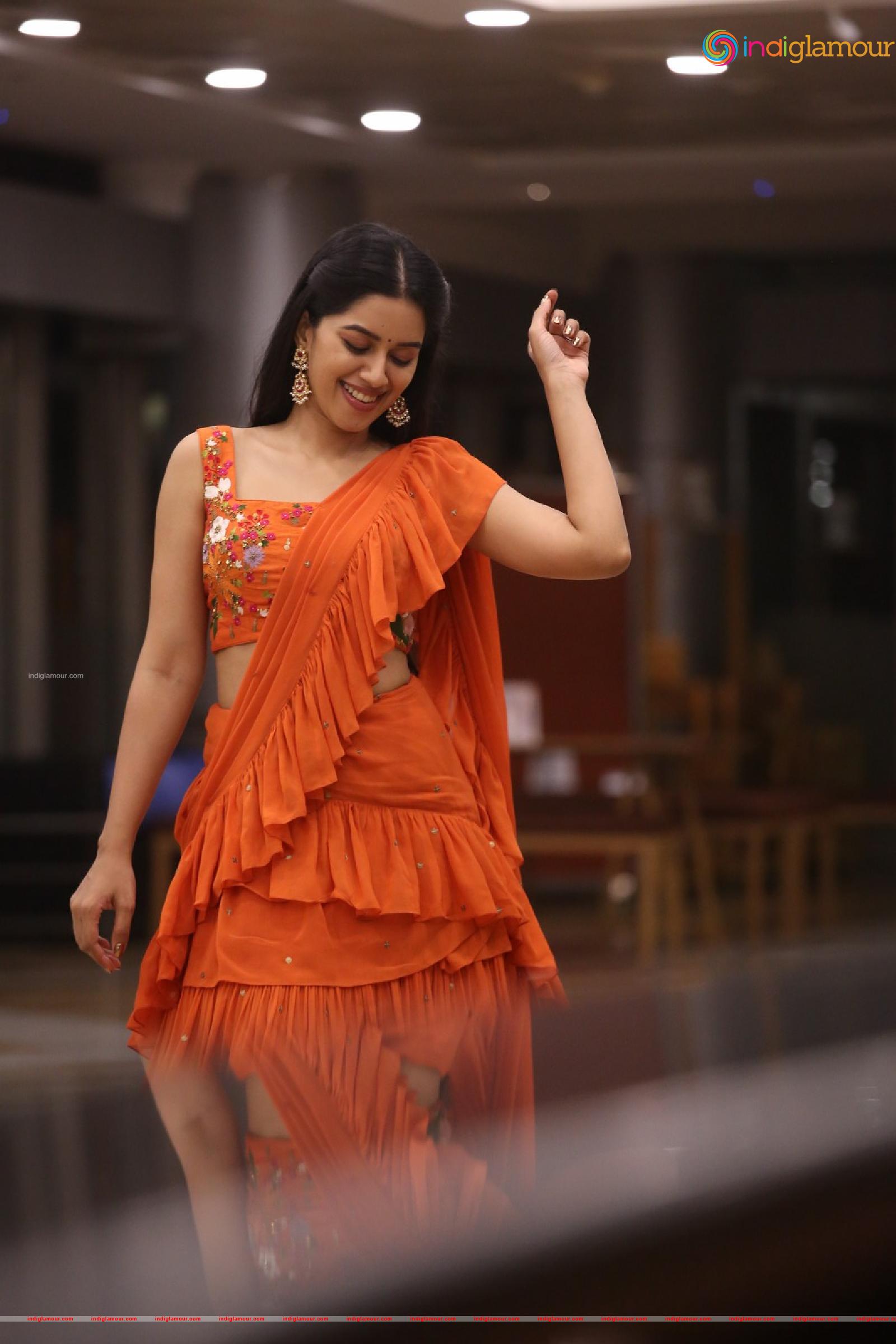 Mirnalini Ravi Actress hd photo