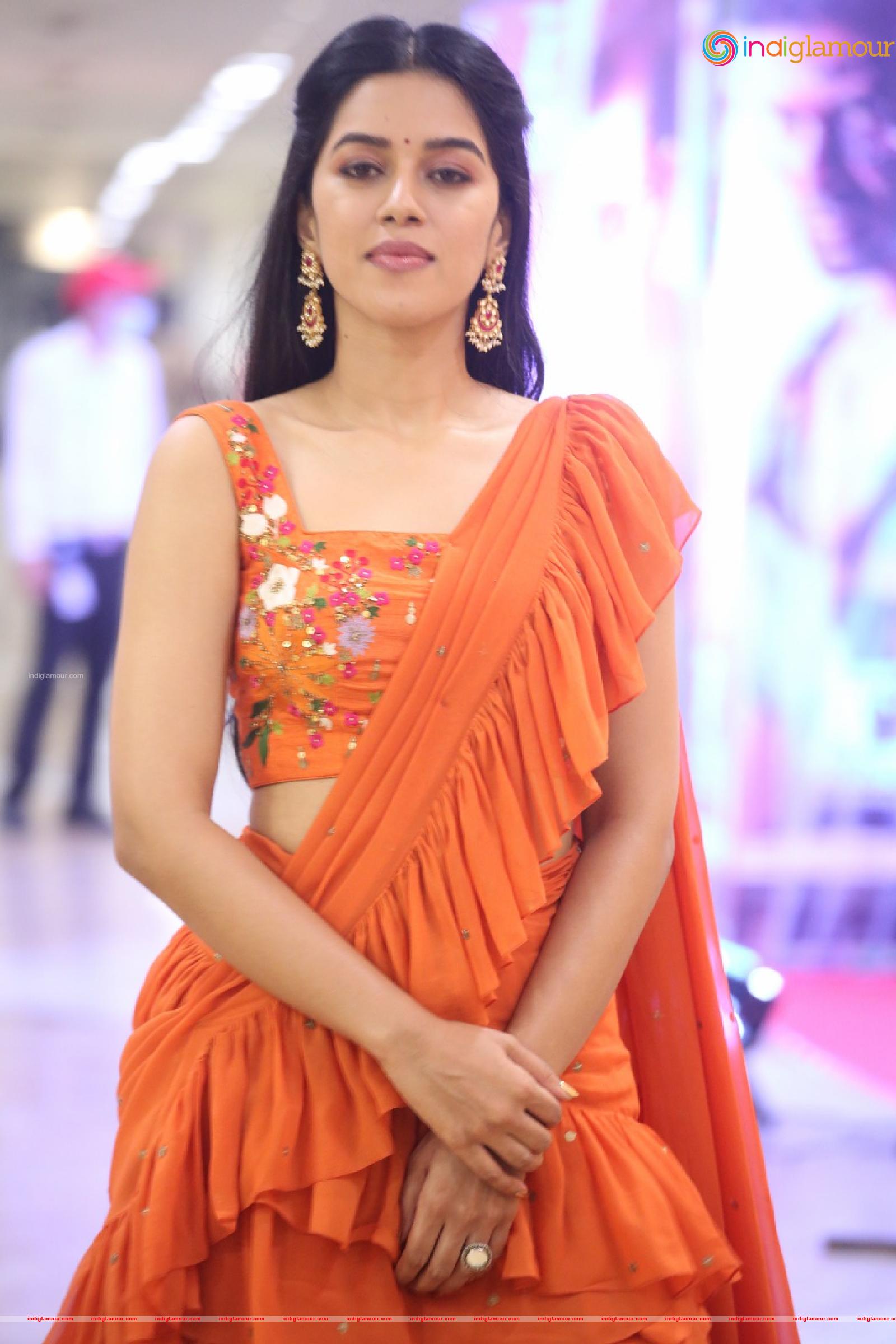 Mirnalini Ravi Actress hd photo