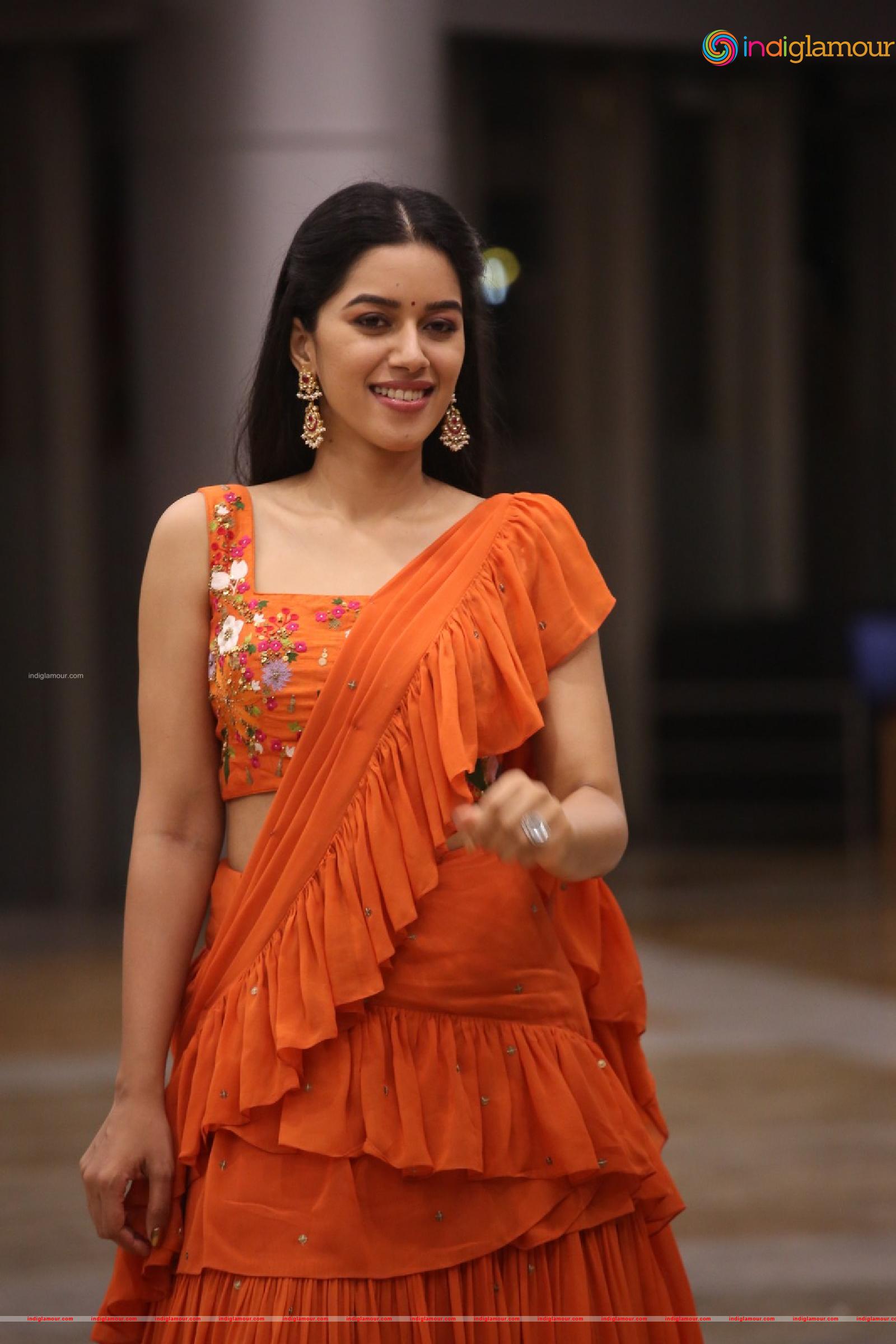 Mirnalini Ravi Actress hd photo