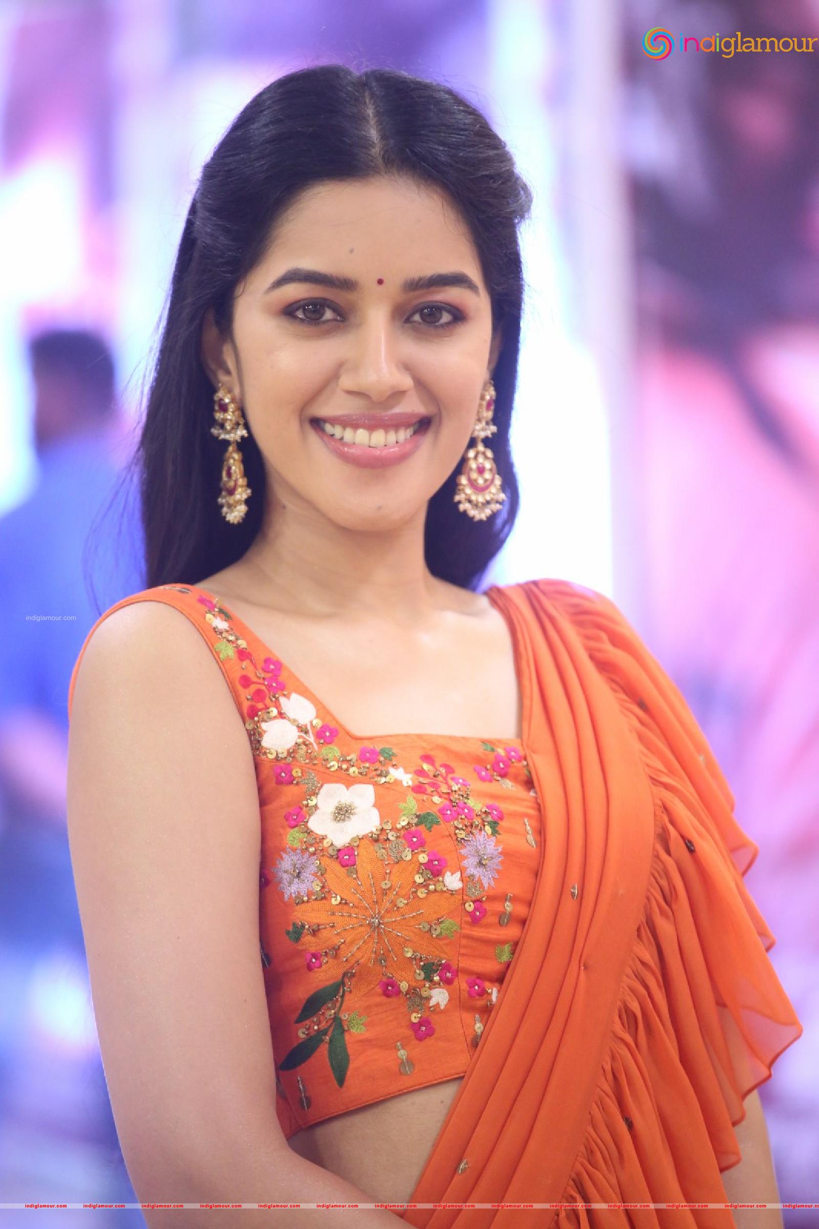 Mirnalini Ravi Actress hd photo