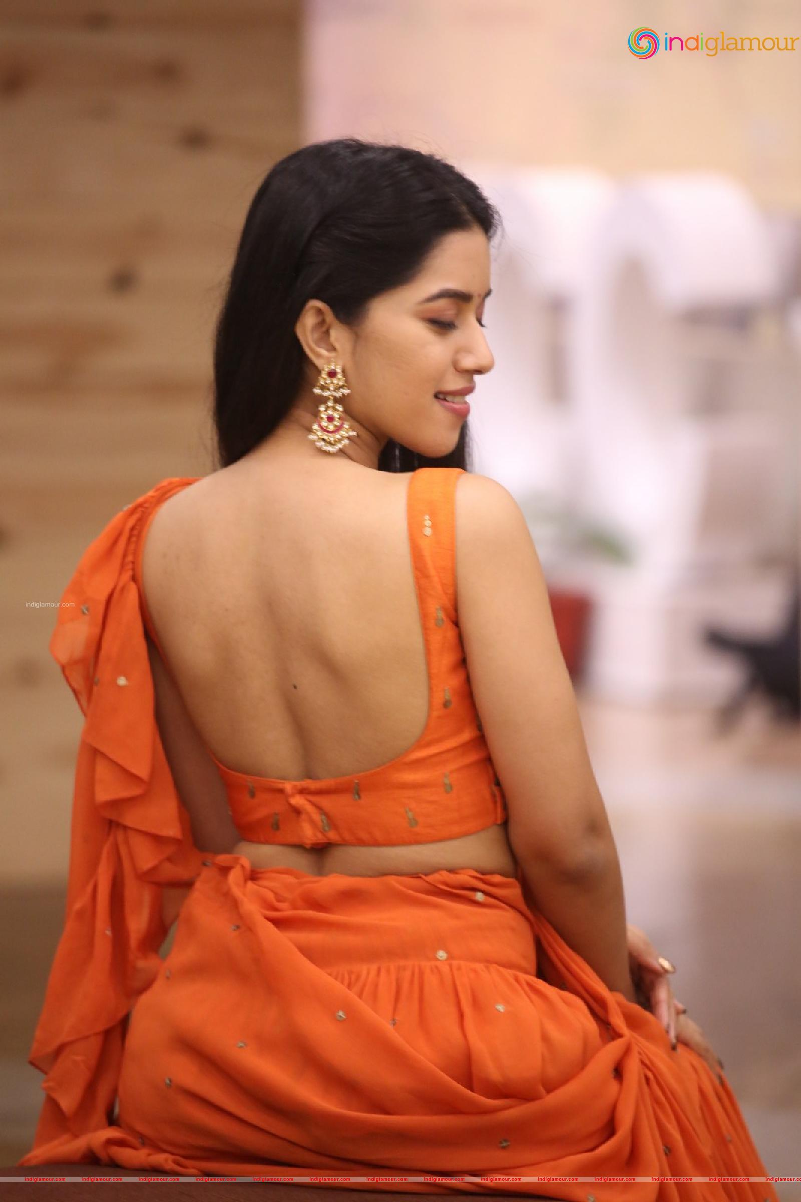 Mirnalini Ravi Actress hd photo