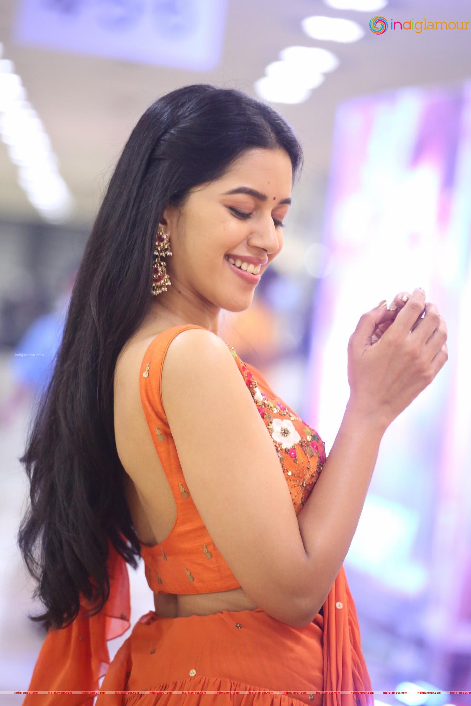 Mirnalini Ravi Actress hd photo