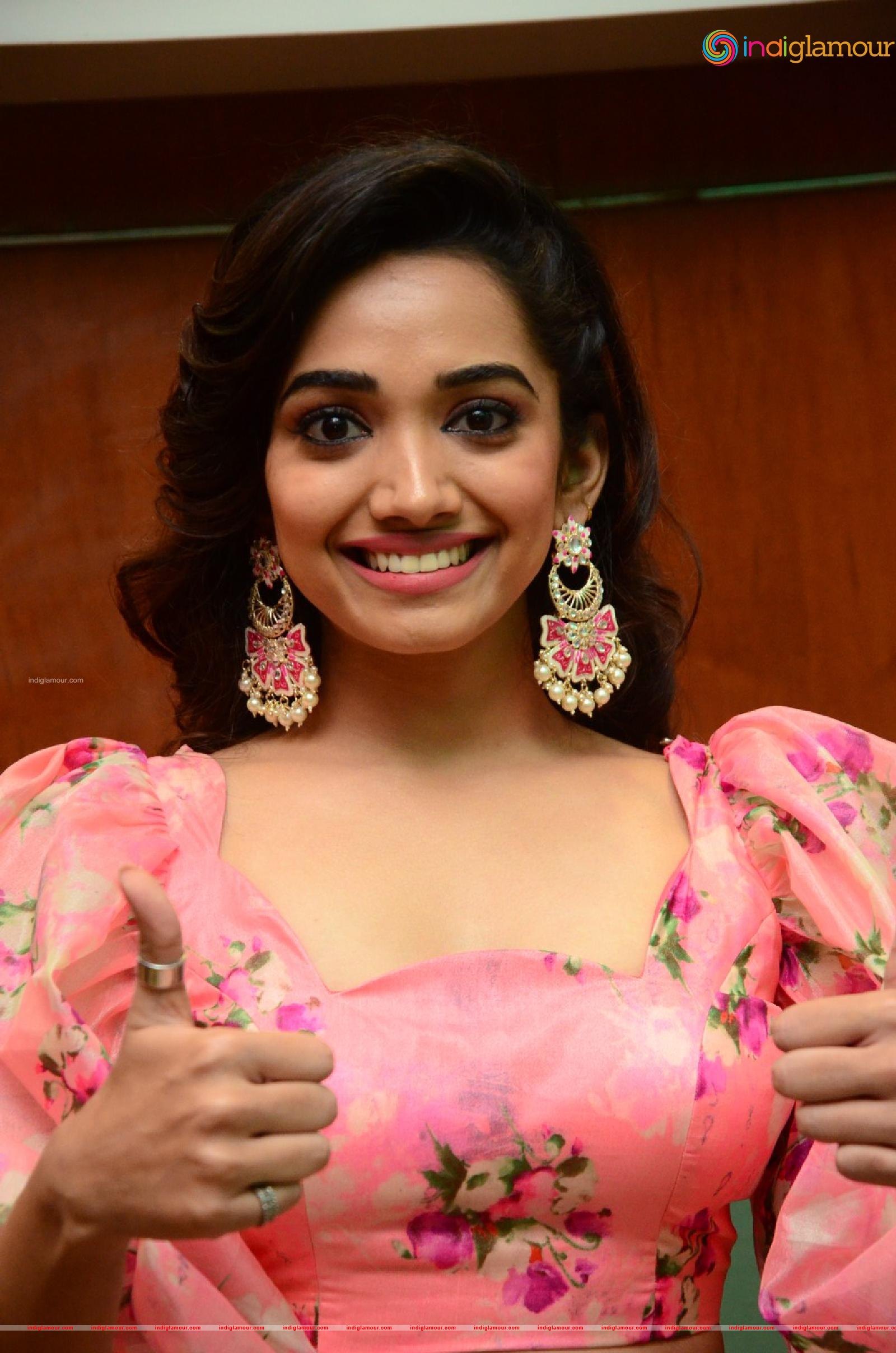 Saanve Megghana Actress hd photo
