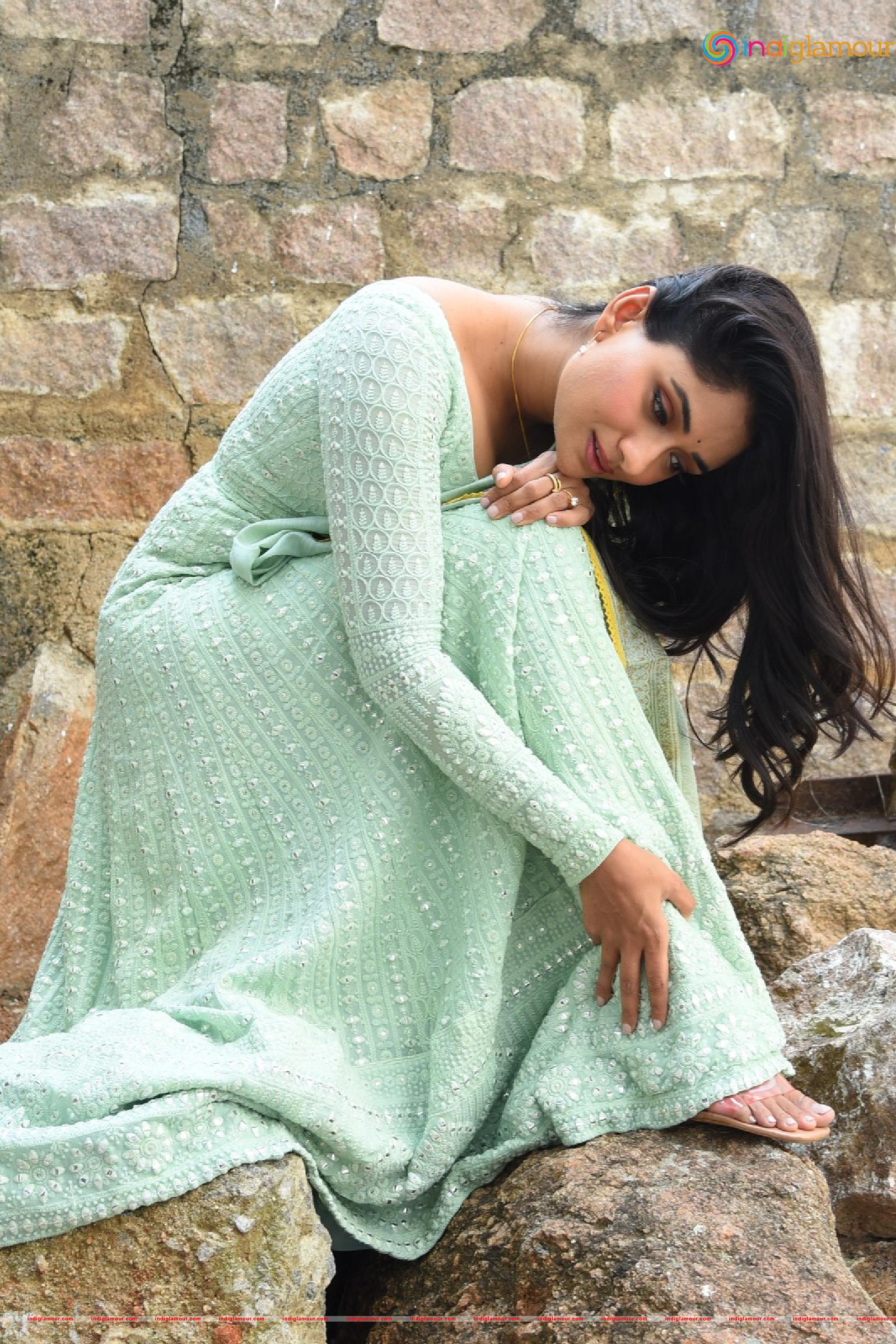 Sandhya Raju Actress hd photo