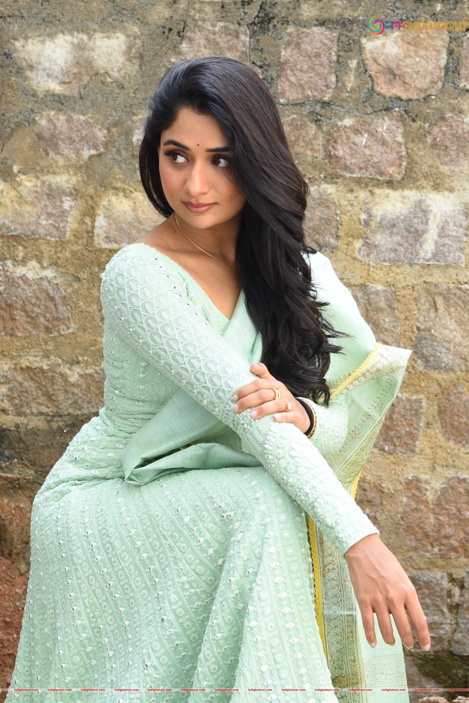 Sandhya Raju Actress hd photo