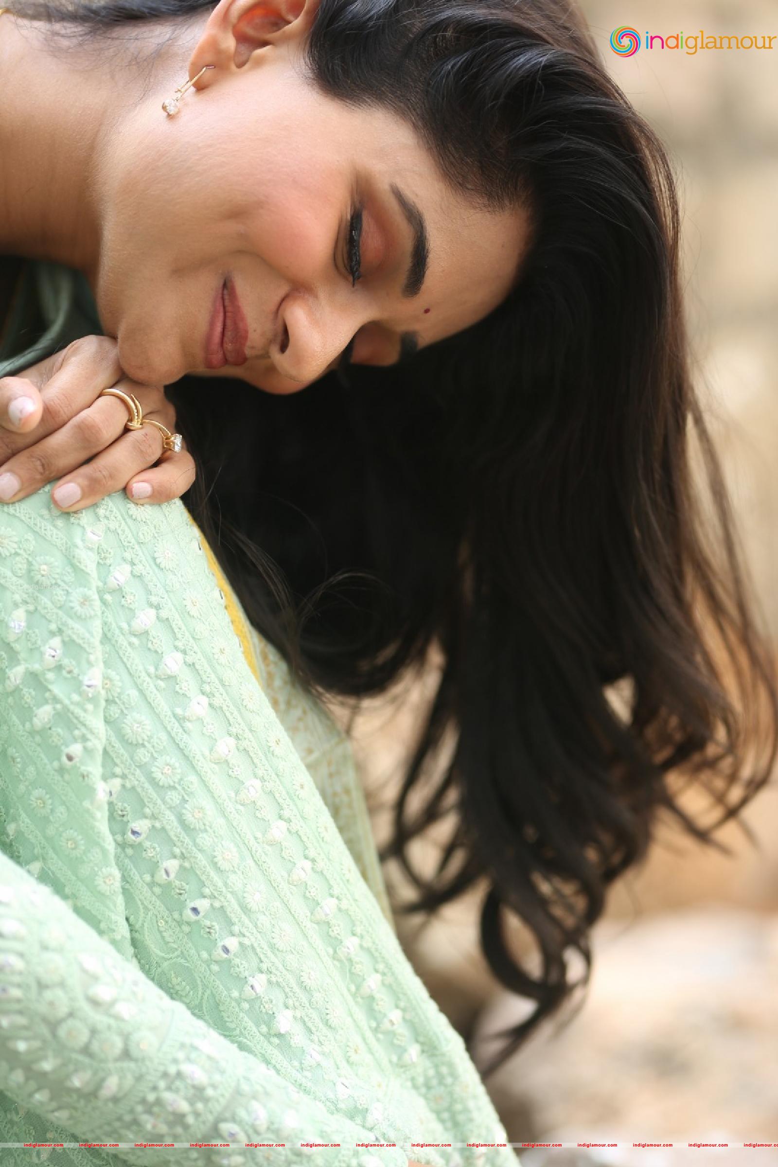 Sandhya Raju Actress hd photo