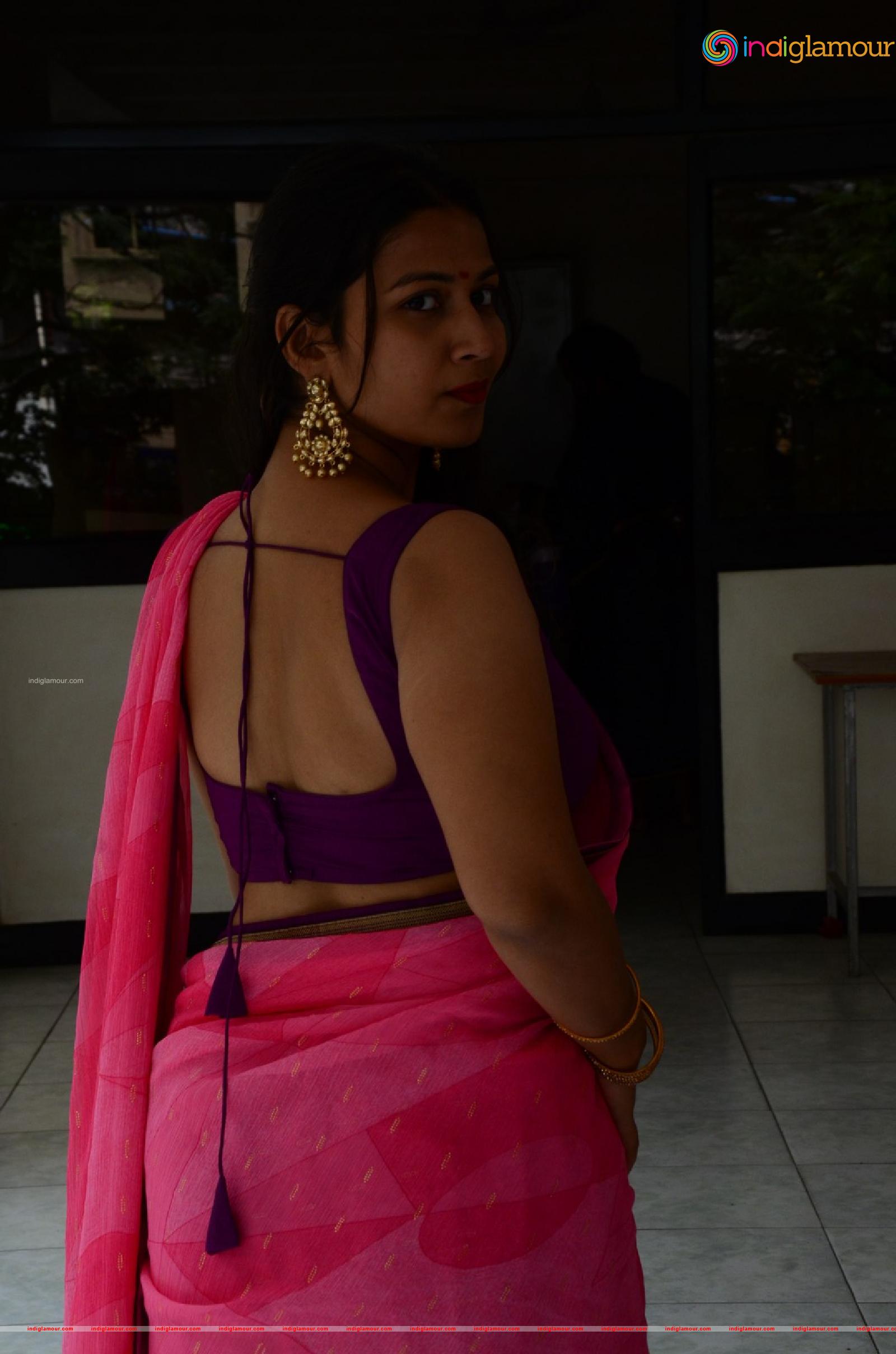 Inaya Sultana Actress hd photo