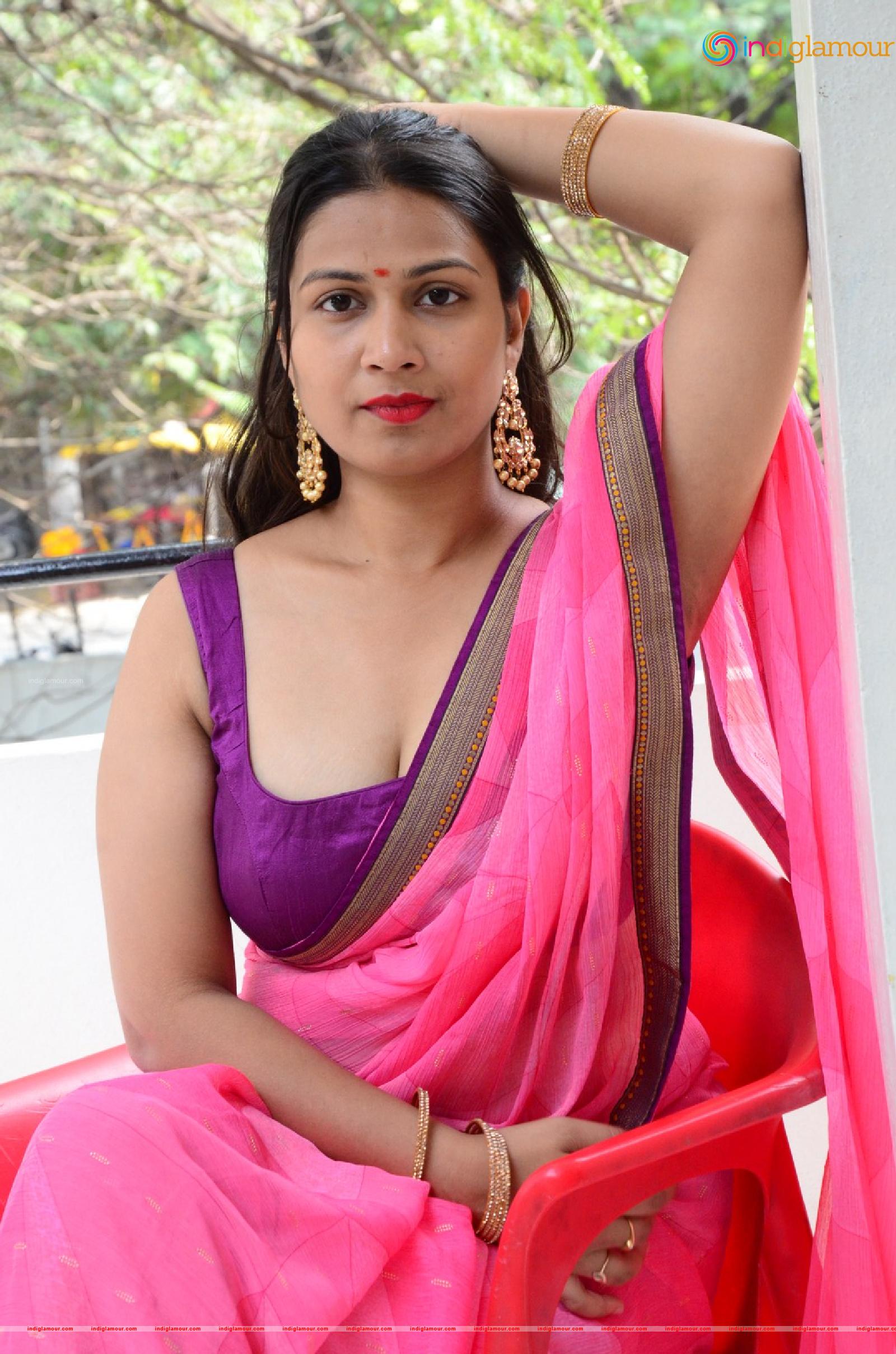 Inaya Sultana Actress hd photo