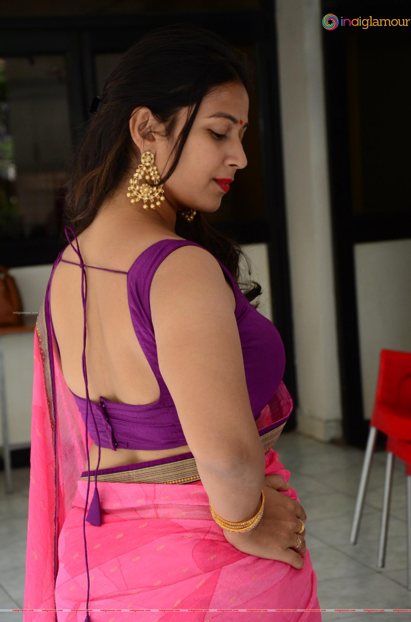 Inaya Sultana Actress hd photo