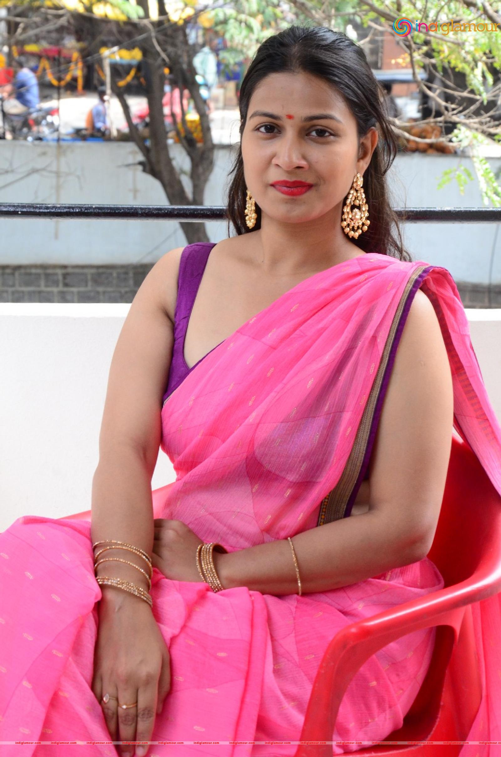 Inaya Sultana Actress hd photo
