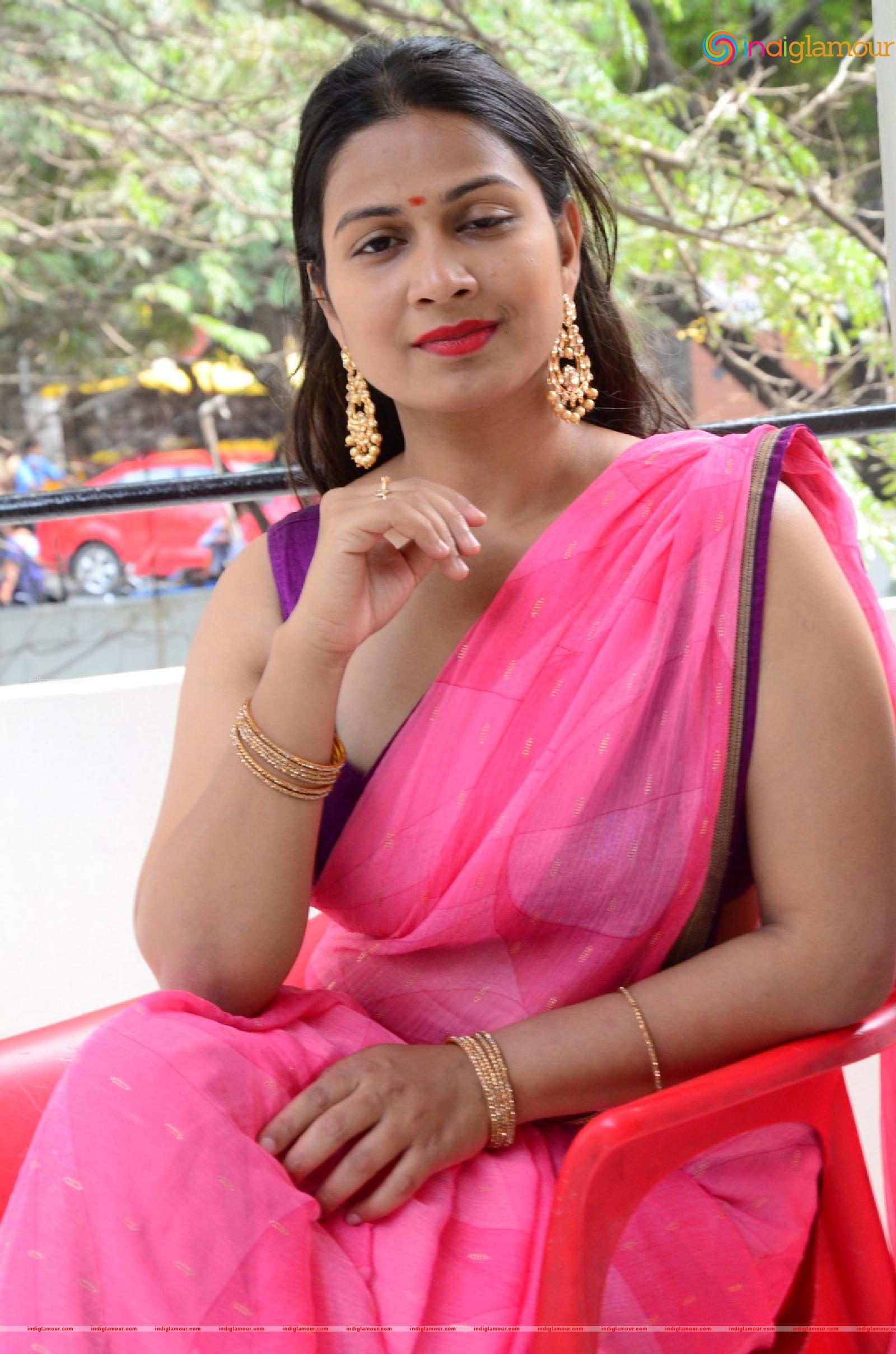 Inaya Sultana Actress hd photo
