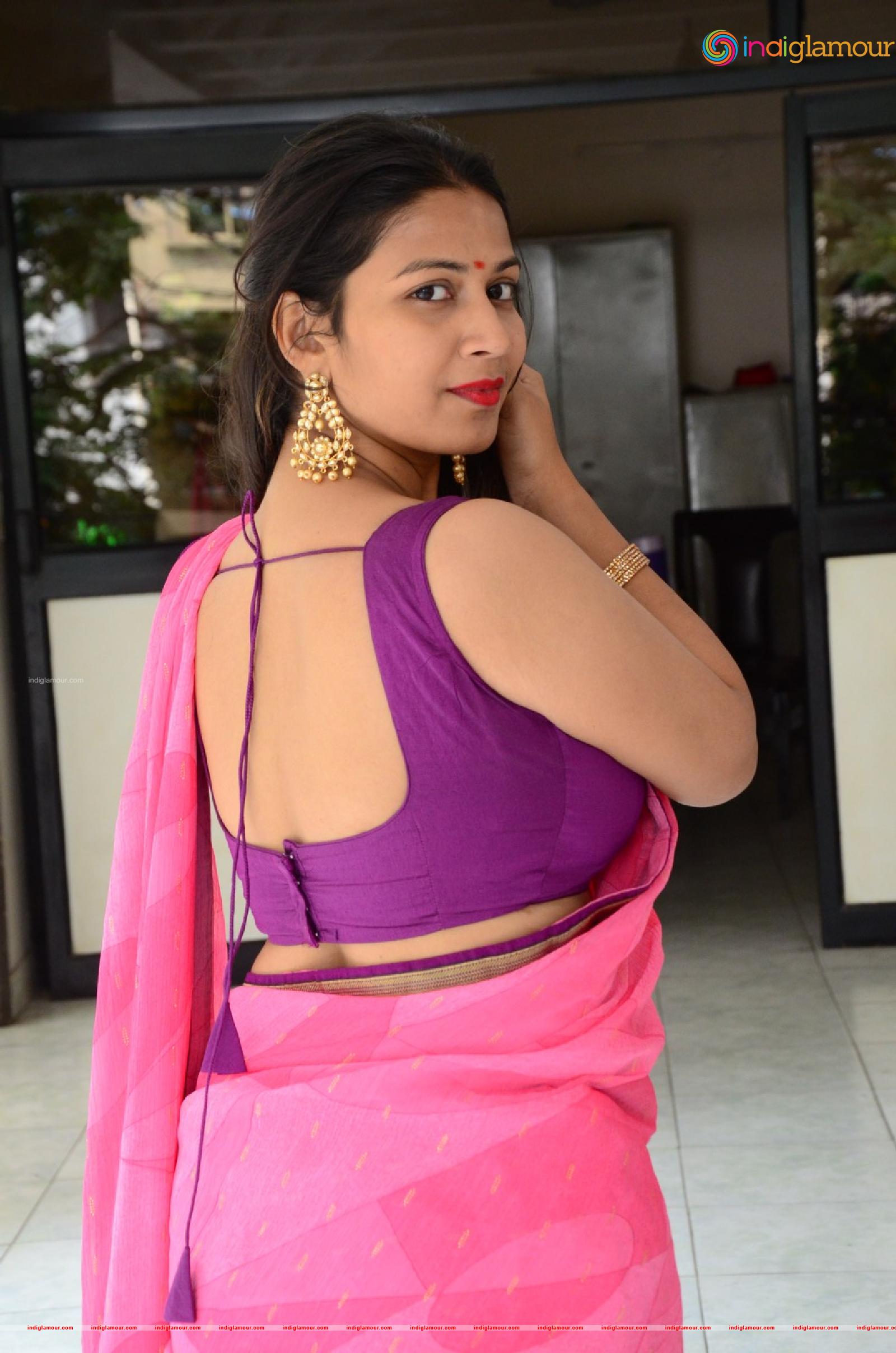 Inaya Sultana Actress hd photo