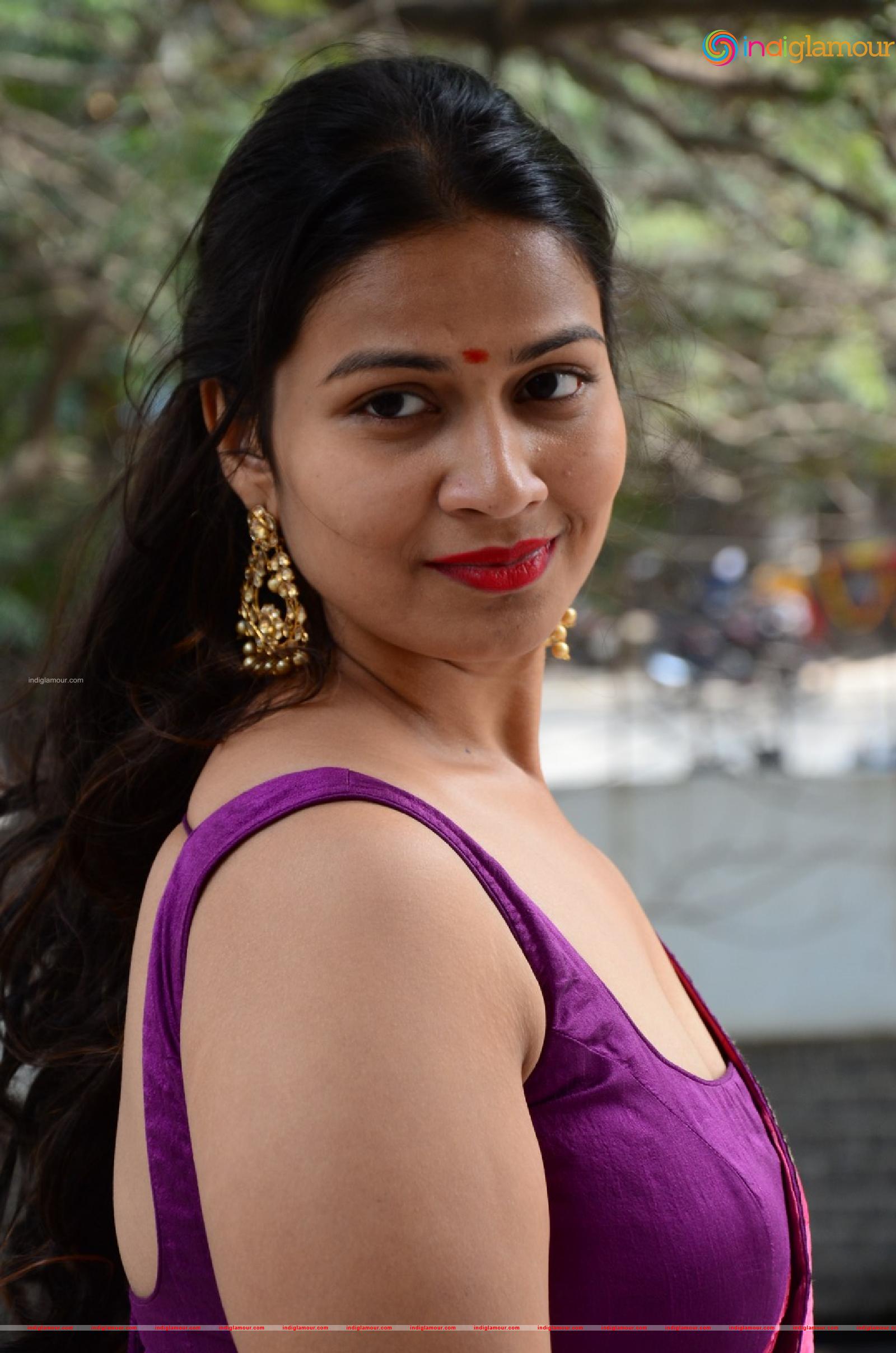 Inaya Sultana Actress hd photo