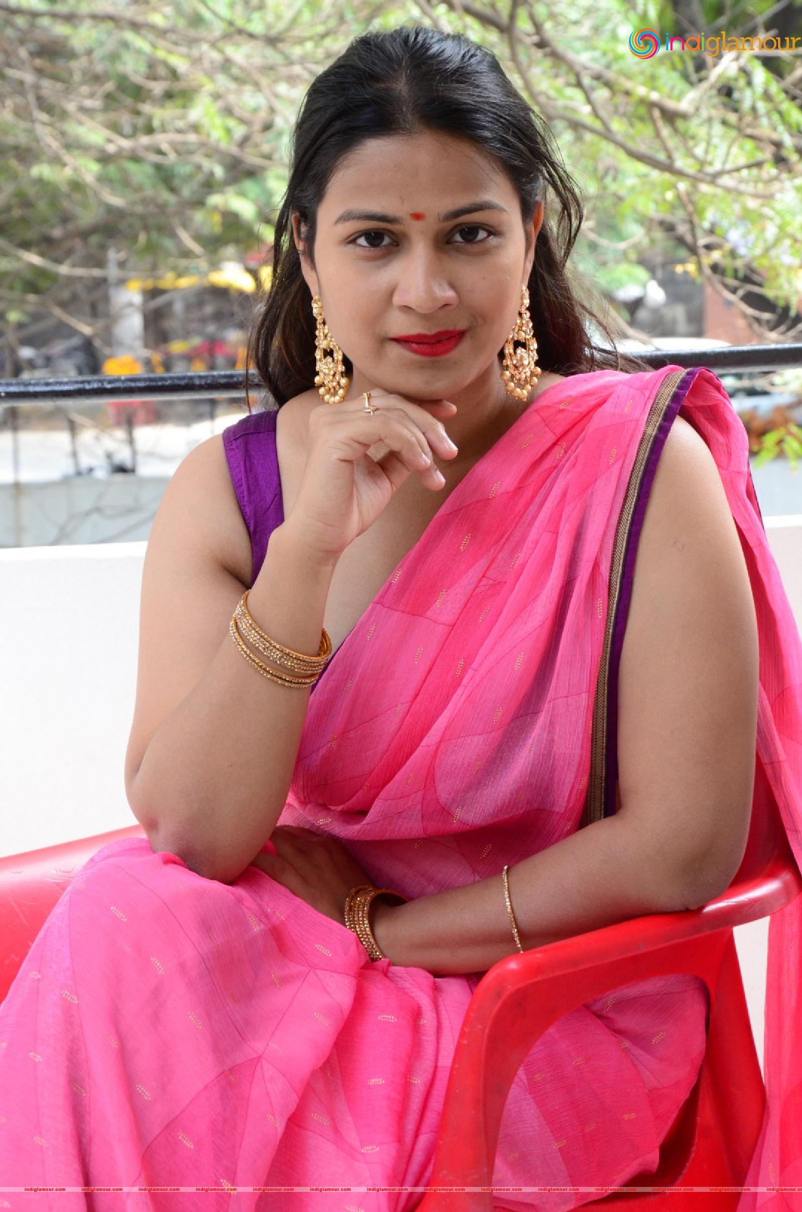 Inaya Sultana Actress hd photo