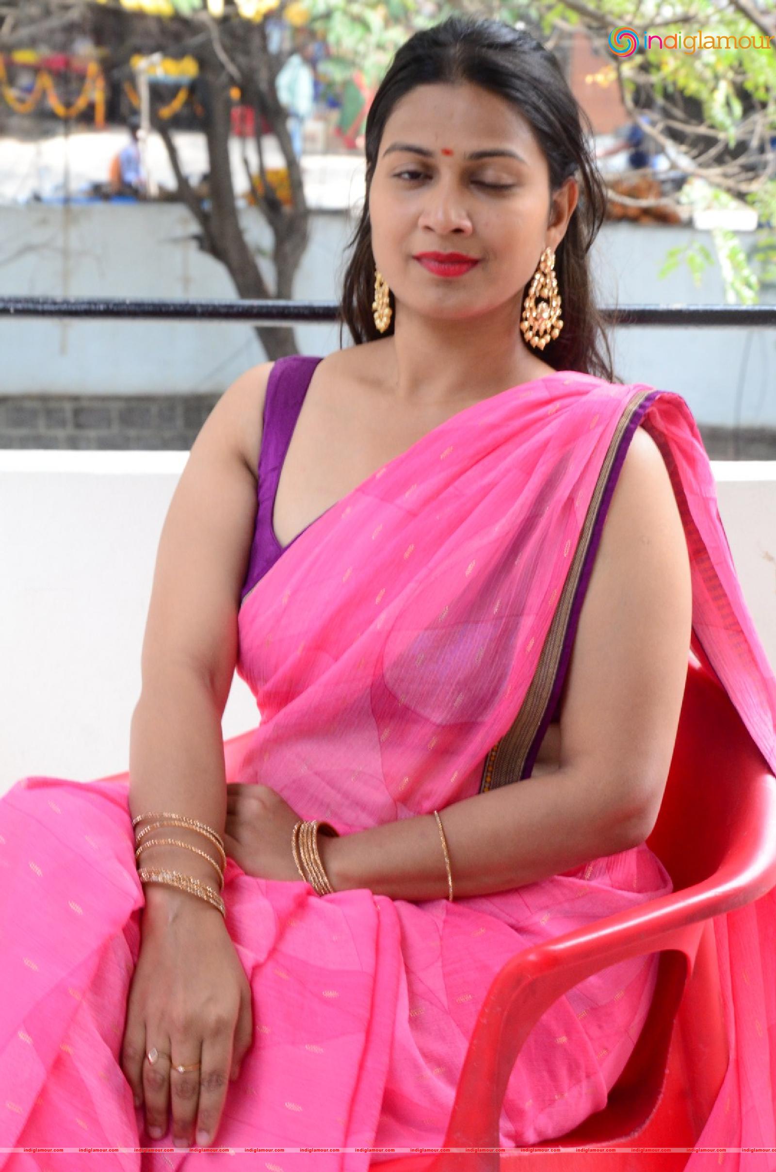 Inaya Sultana Actress hd photo