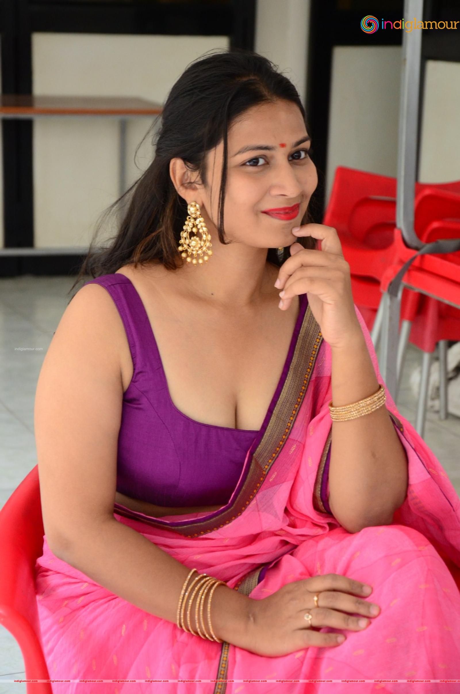Inaya Sultana Actress hd photo