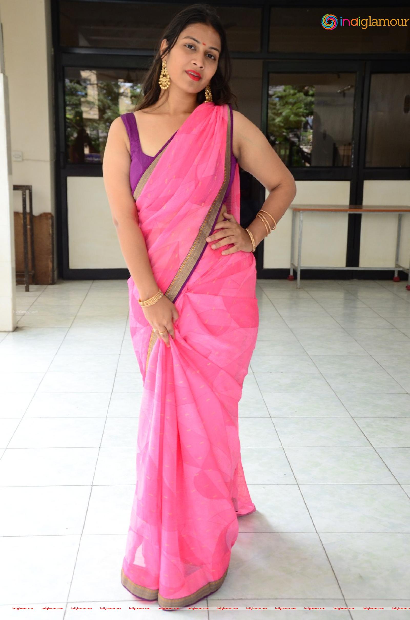 Inaya Sultana Actress hd photo