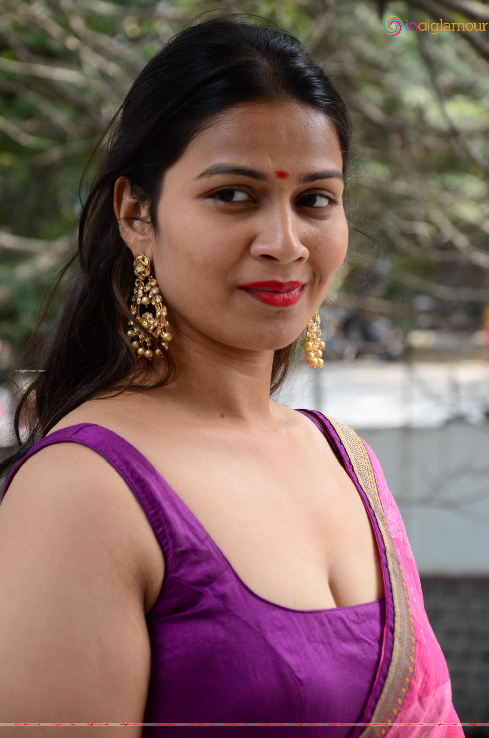 Inaya Sultana Actress hd photo