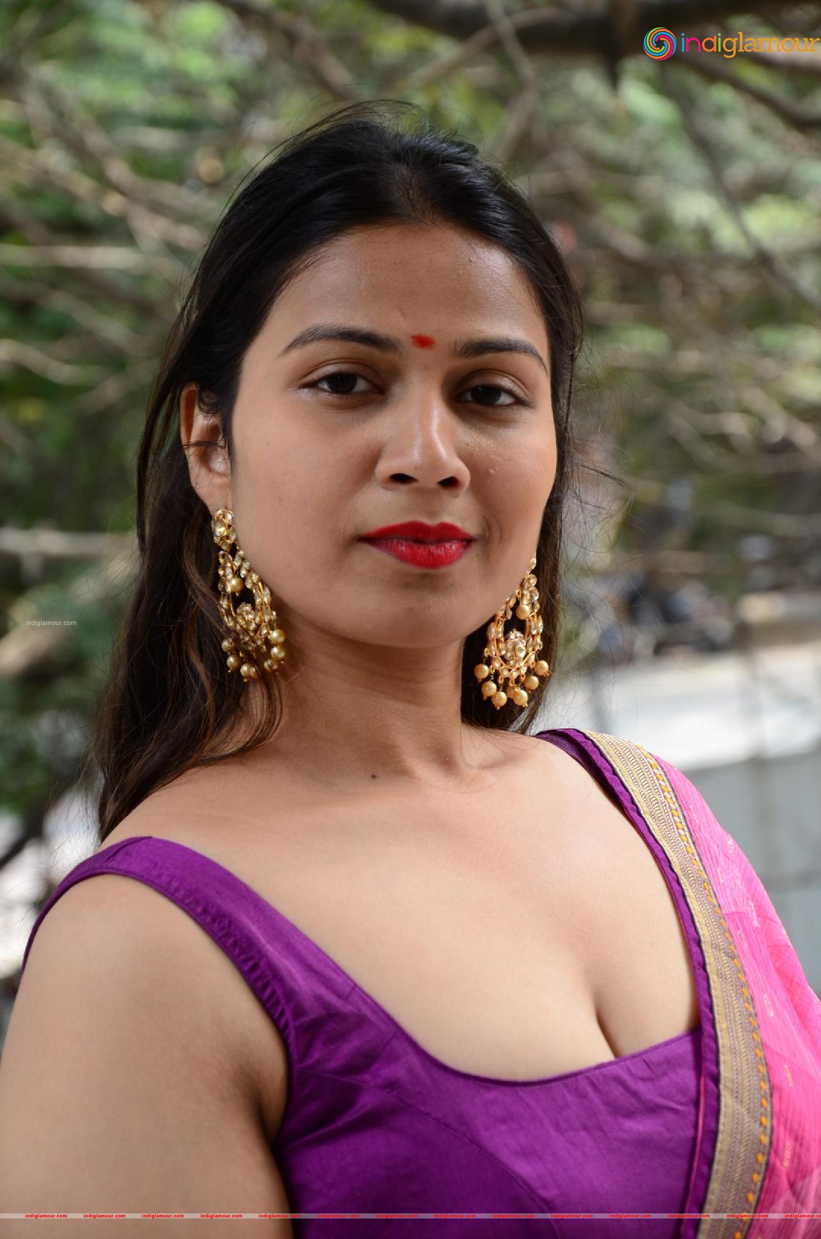 Inaya Sultana Actress hd photo