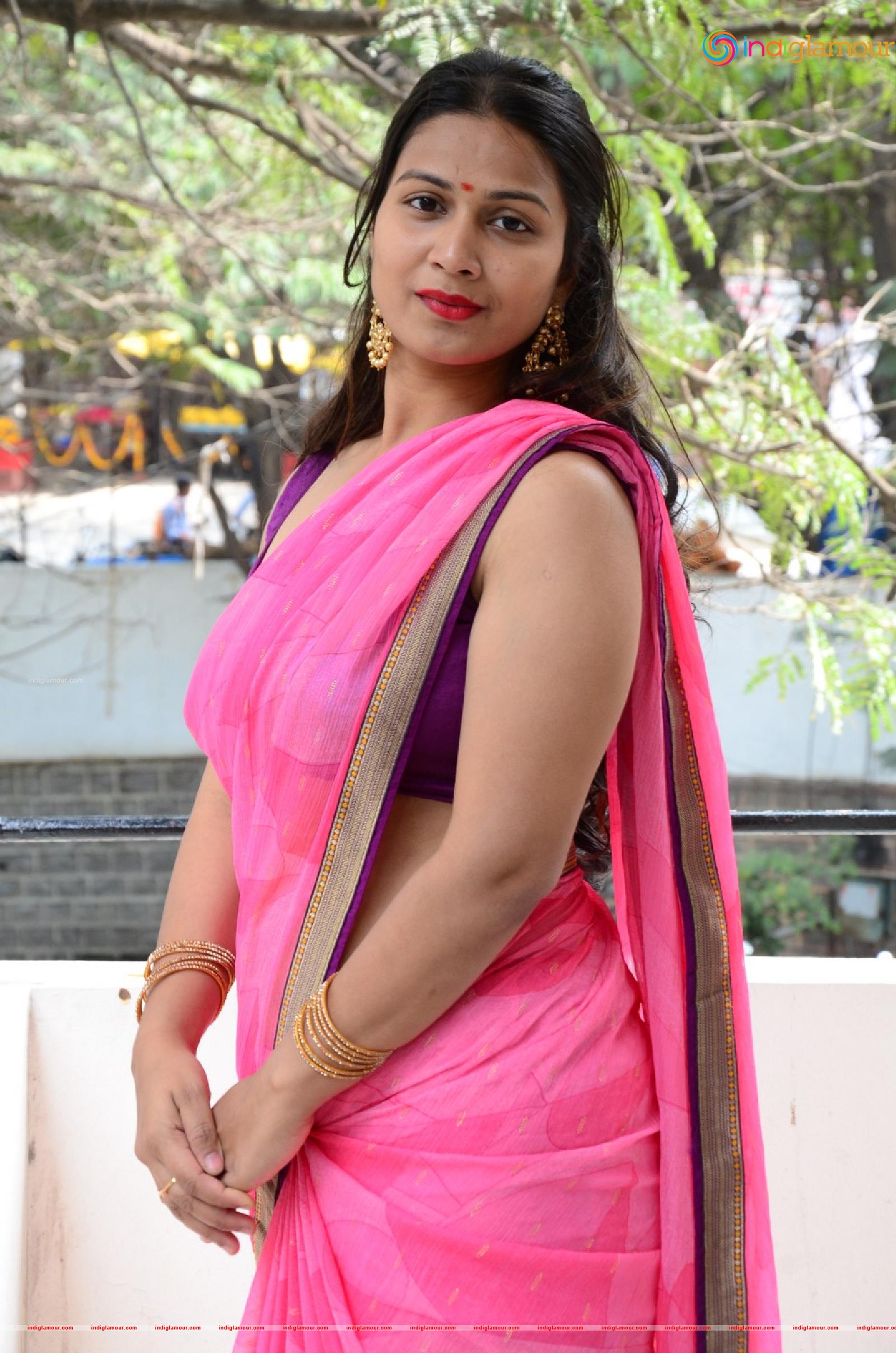 Inaya Sultana Actress hd photo