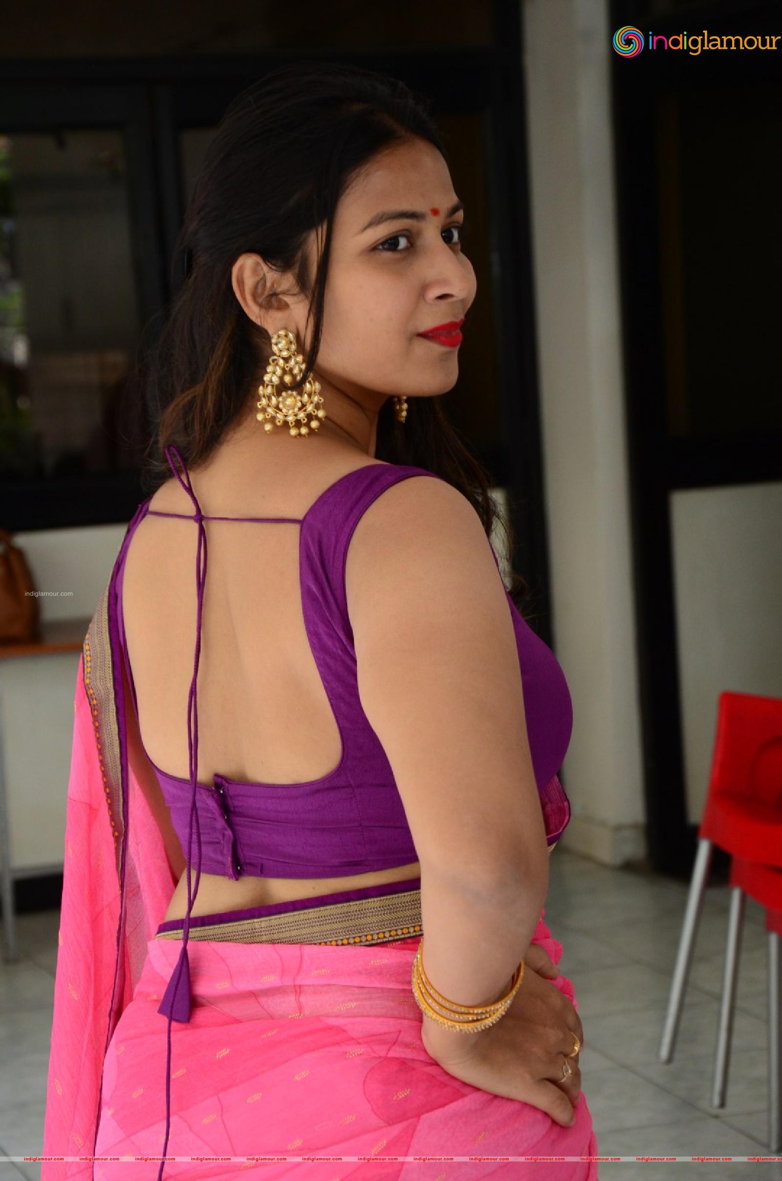 Inaya Sultana Actress hd photo