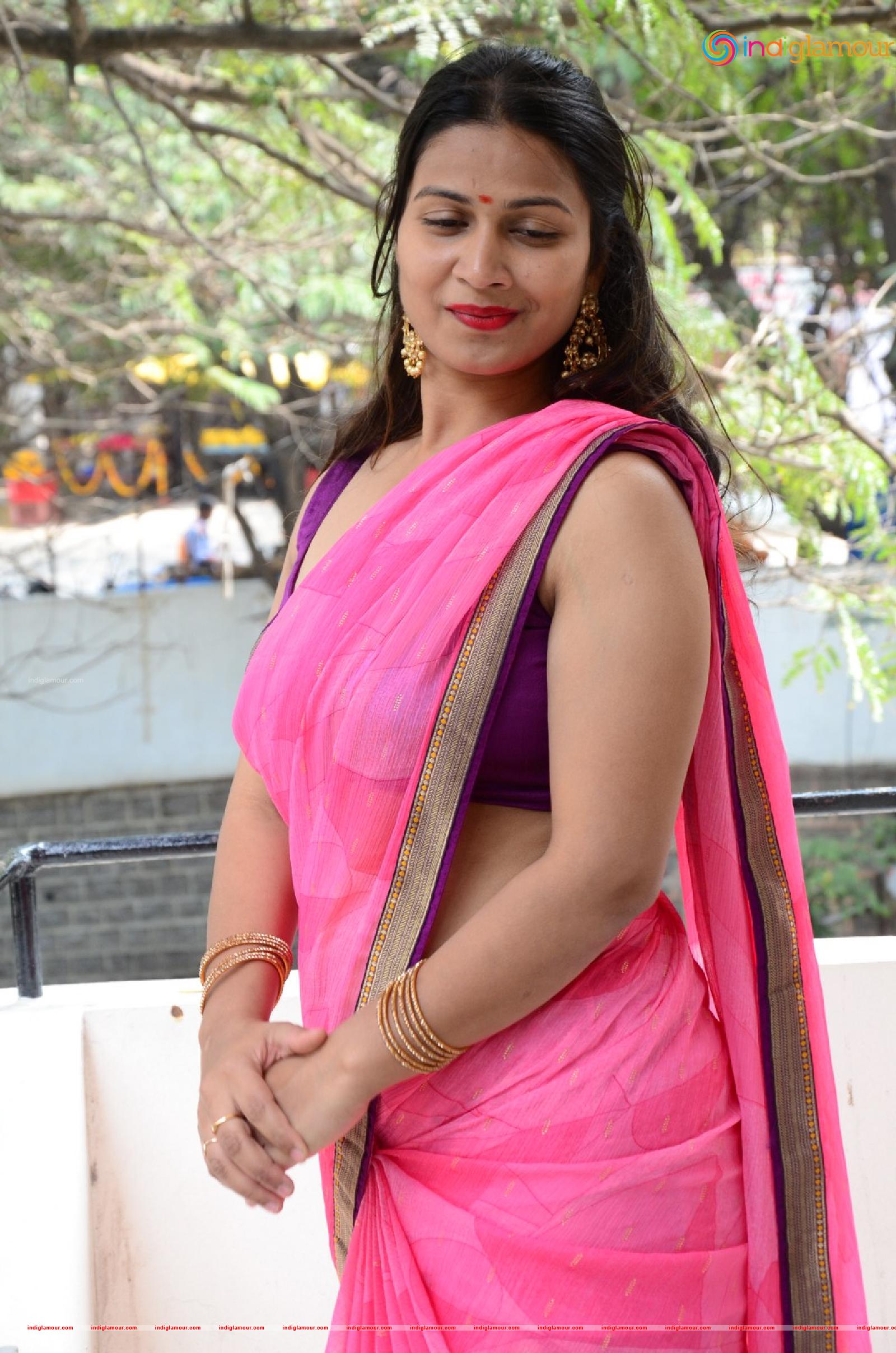 Inaya Sultana Actress hd photo