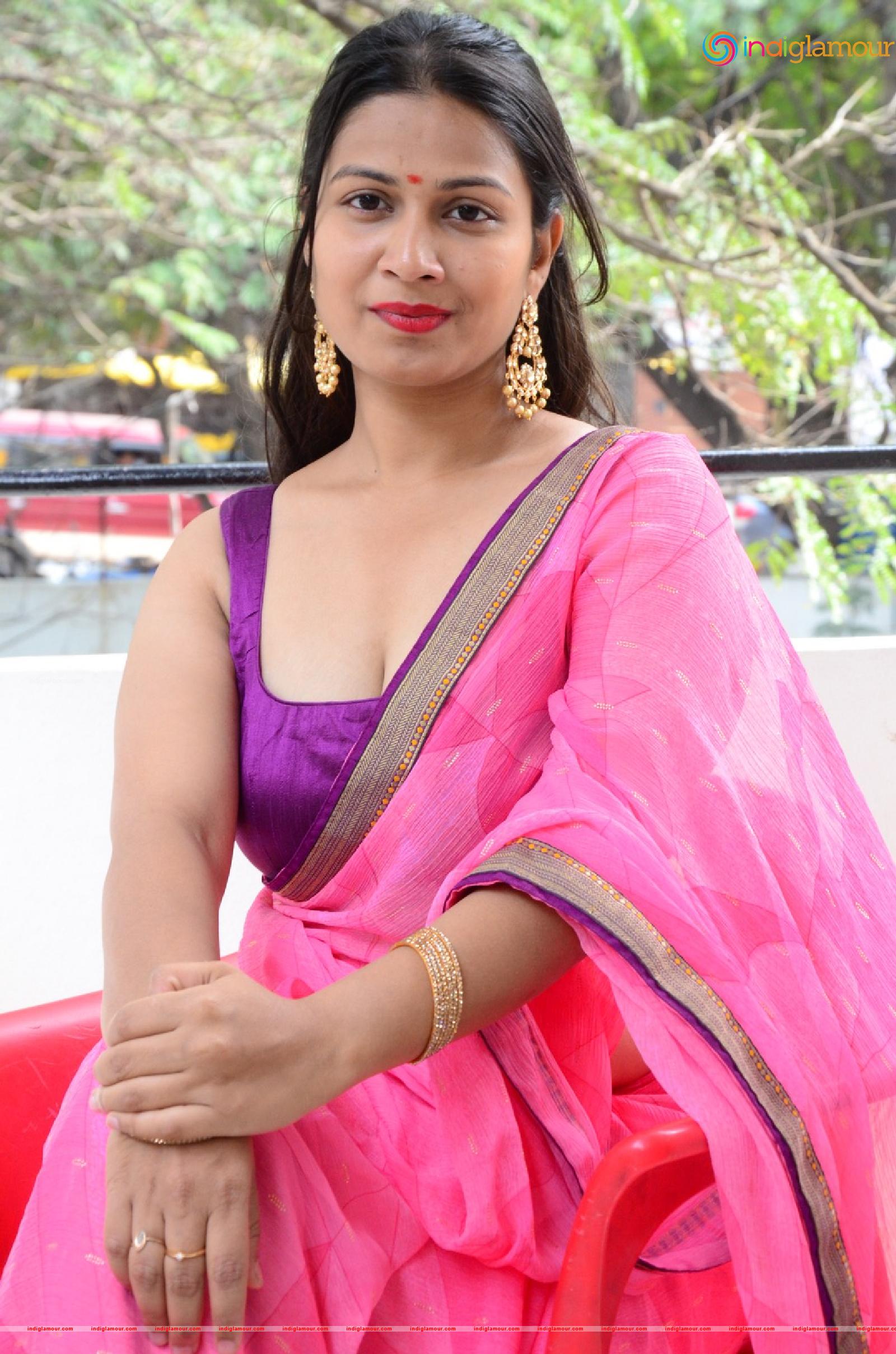 Inaya Sultana Actress hd photo