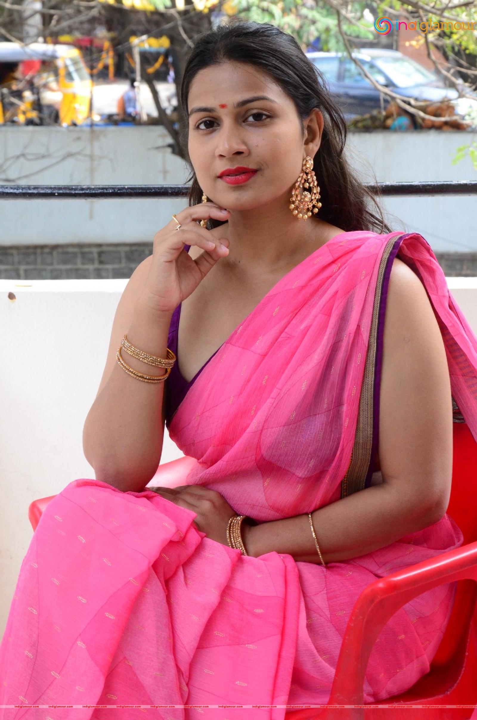 Inaya Sultana Actress hd photo