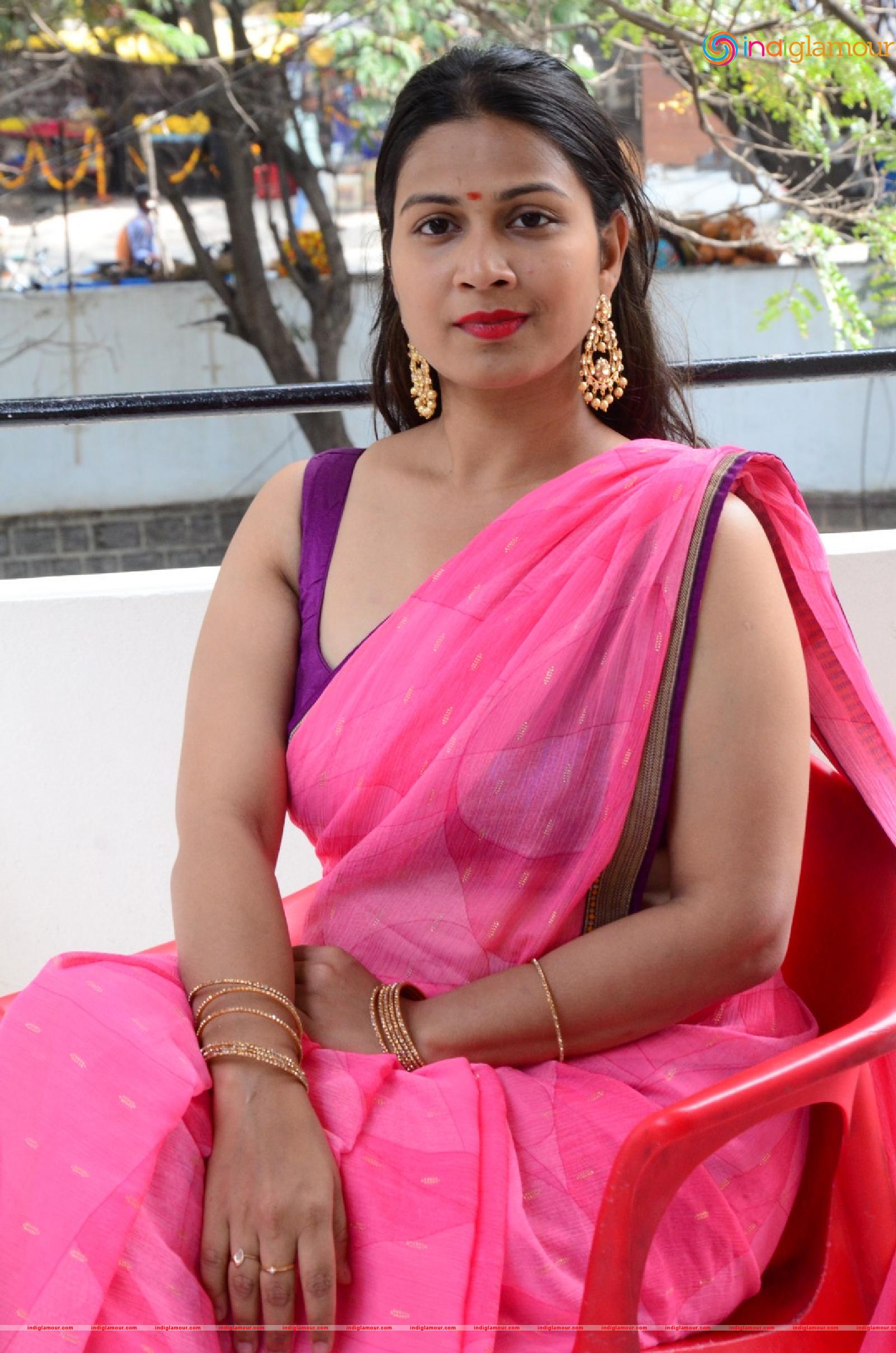 Inaya Sultana Actress hd photo