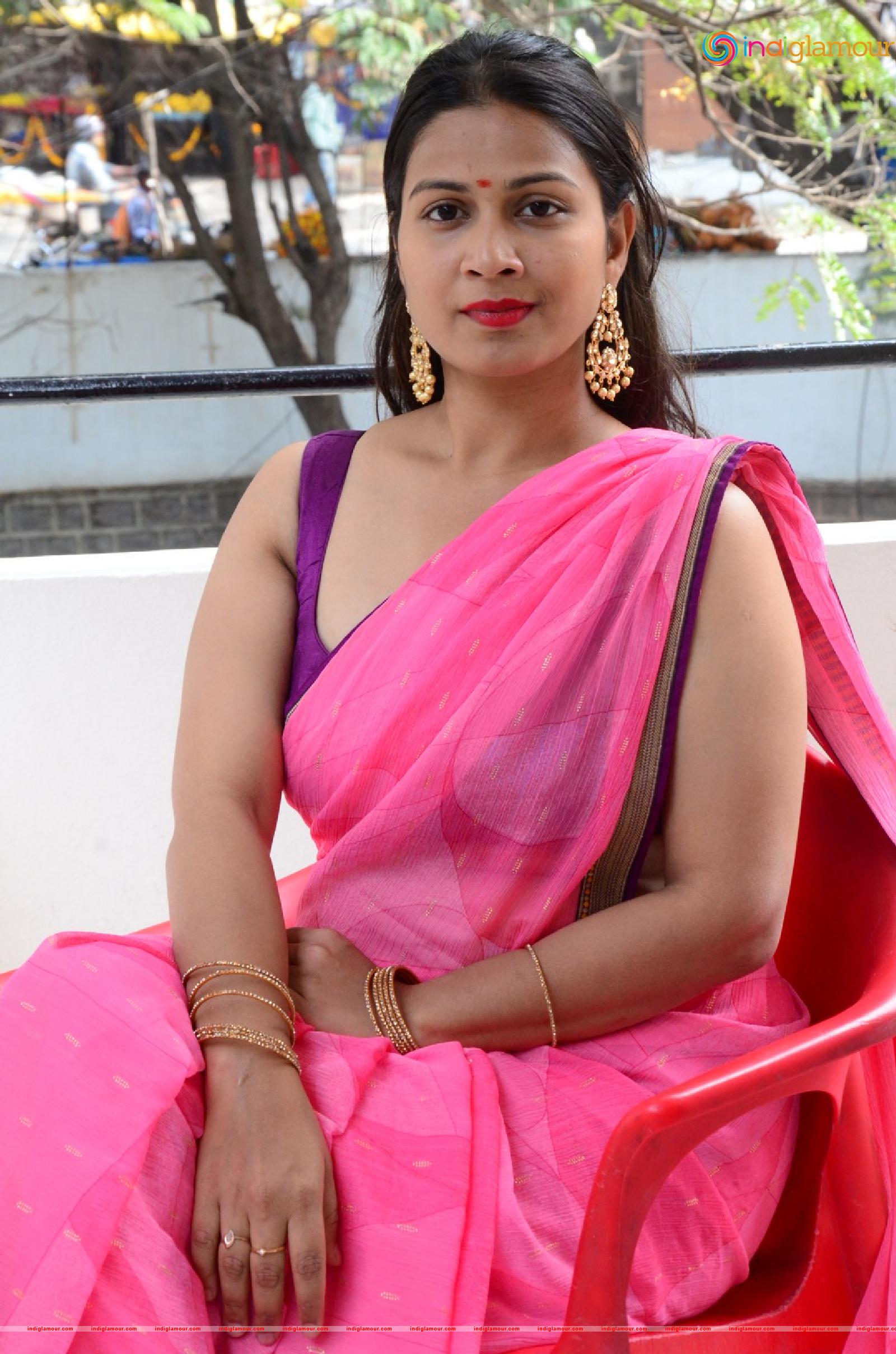 Inaya Sultana Actress hd photo