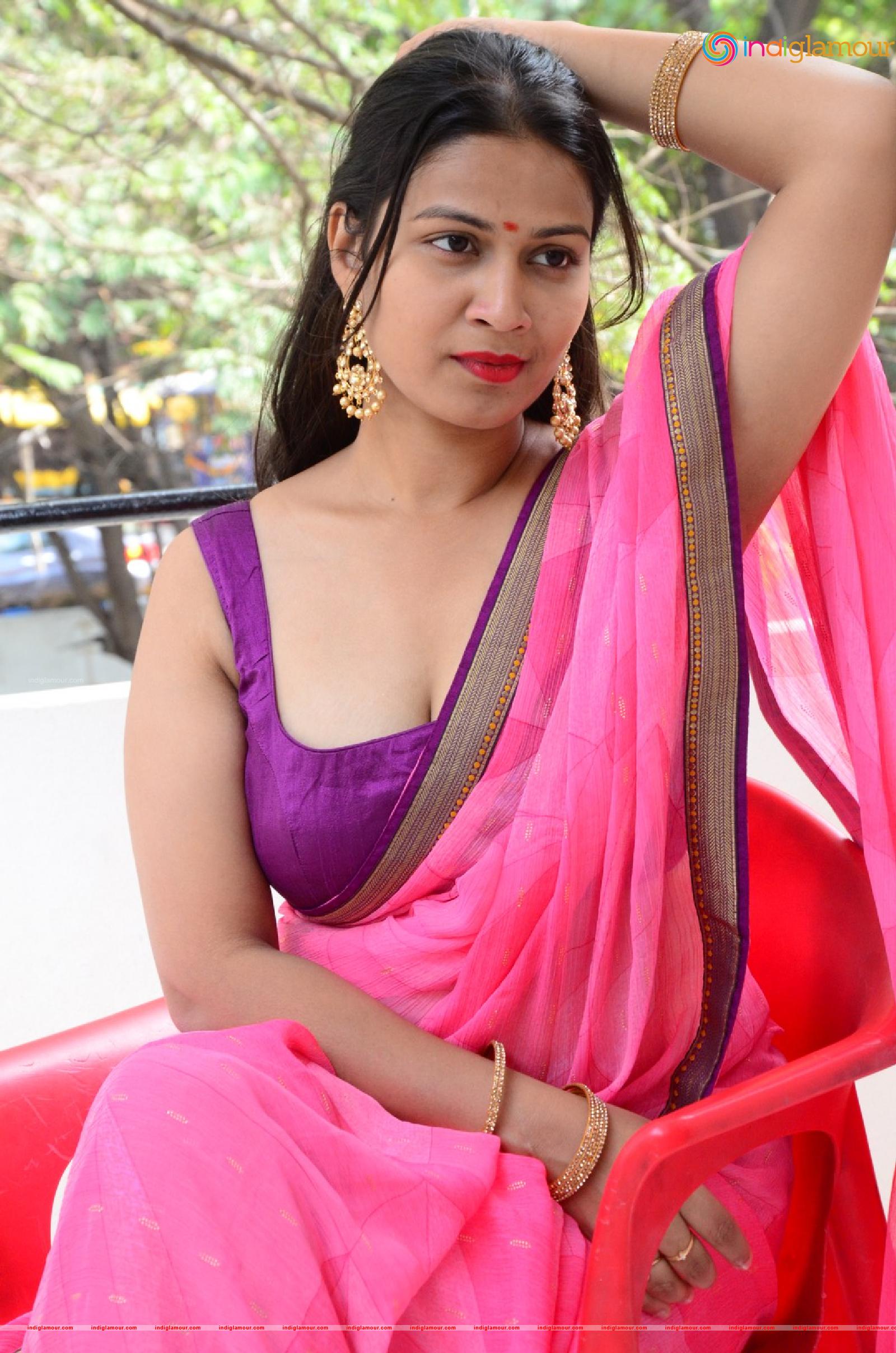 Inaya Sultana Actress hd photo