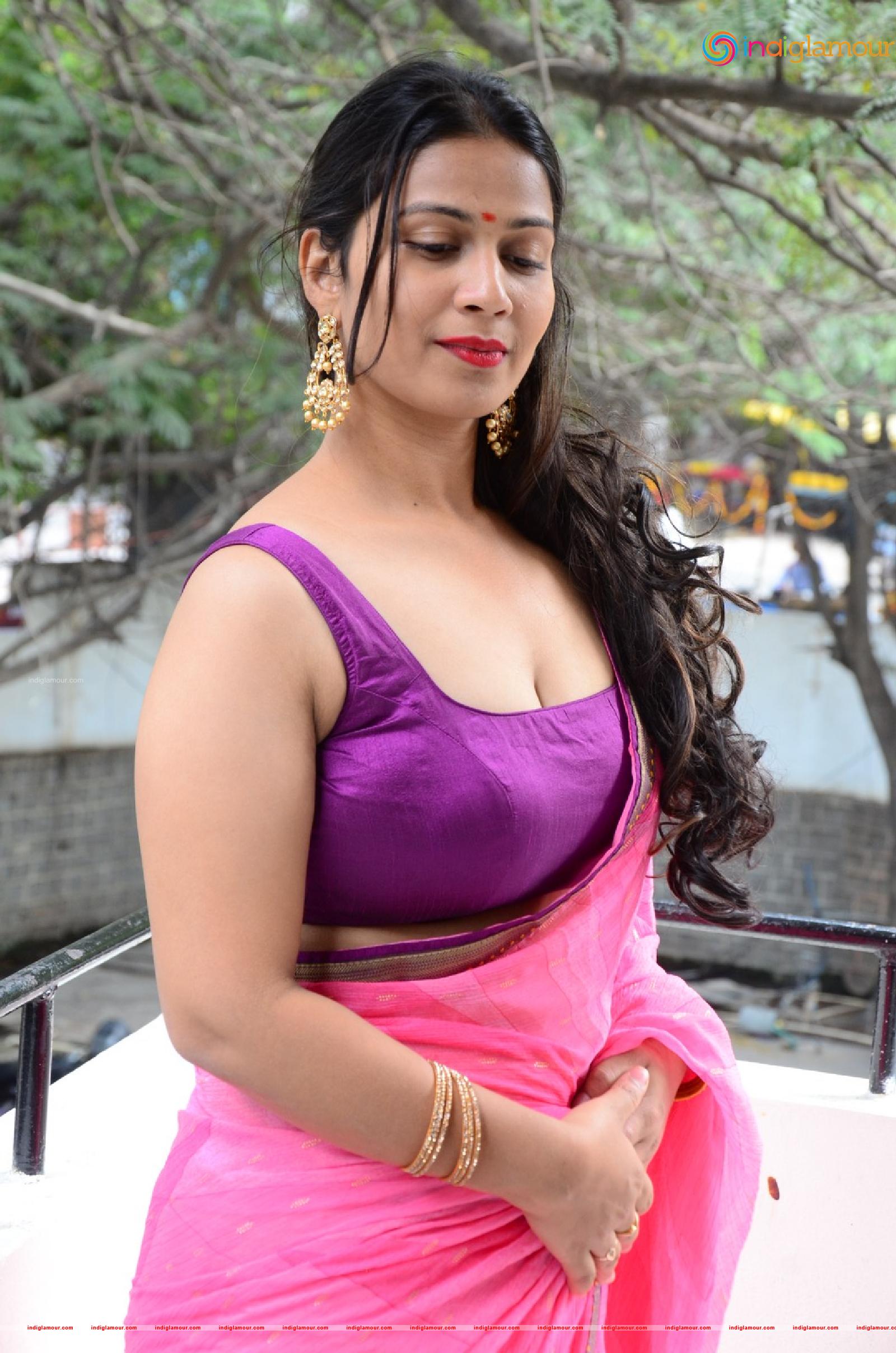 Inaya Sultana Actress hd photo