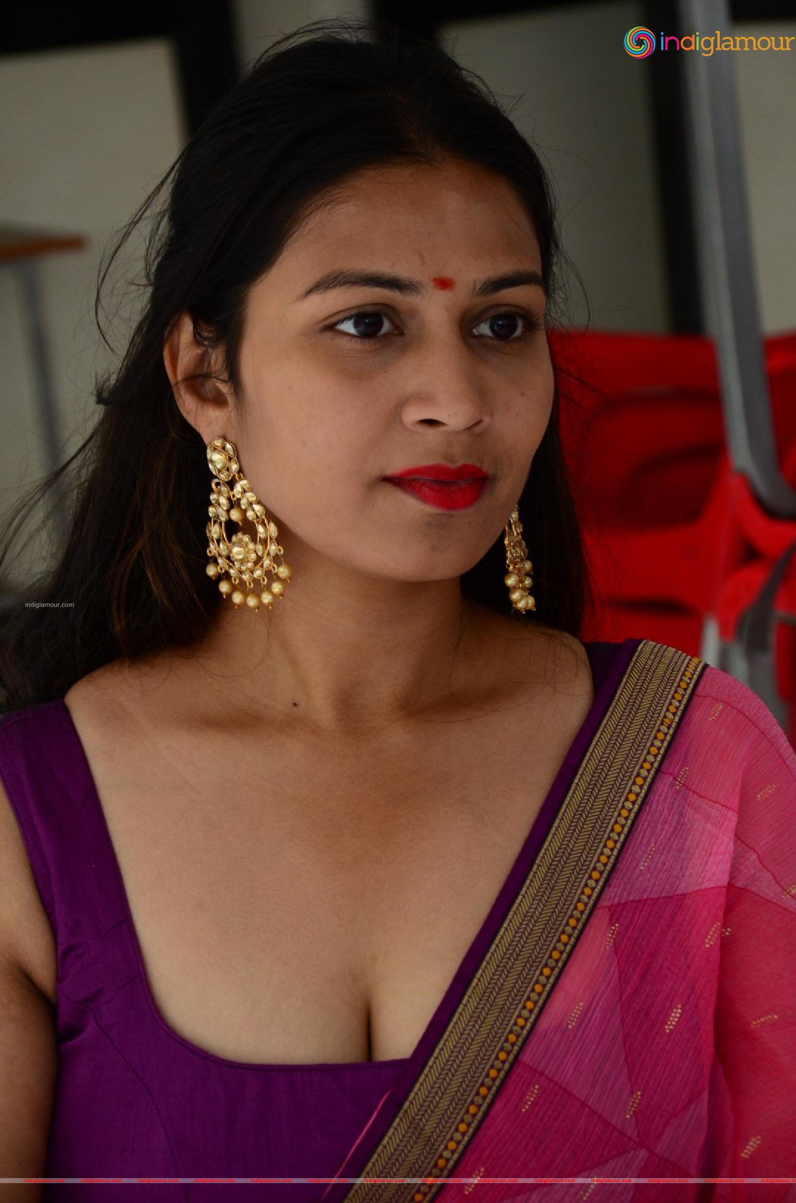 Inaya Sultana Actress hd photo