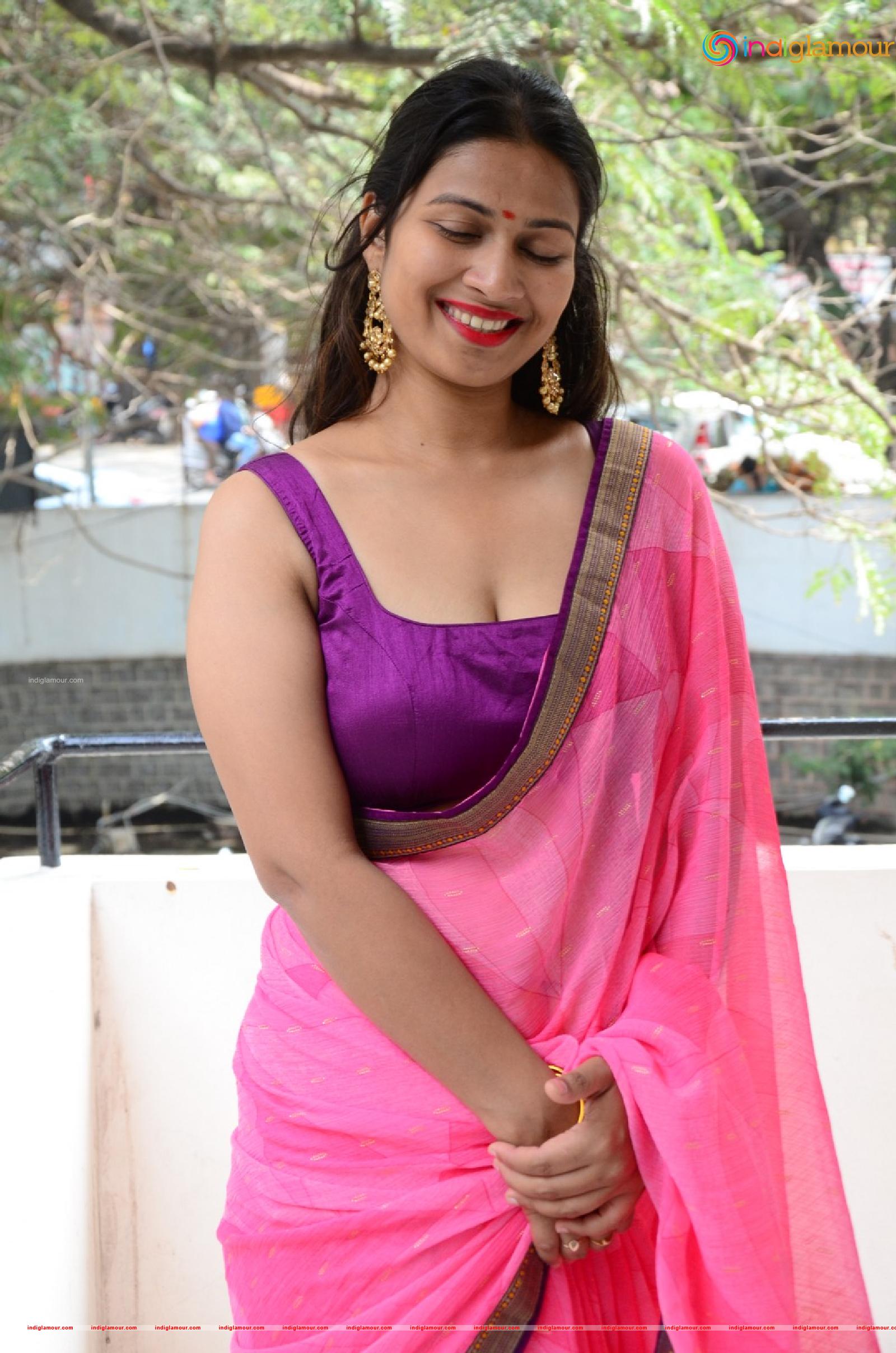 Inaya Sultana Actress hd photo
