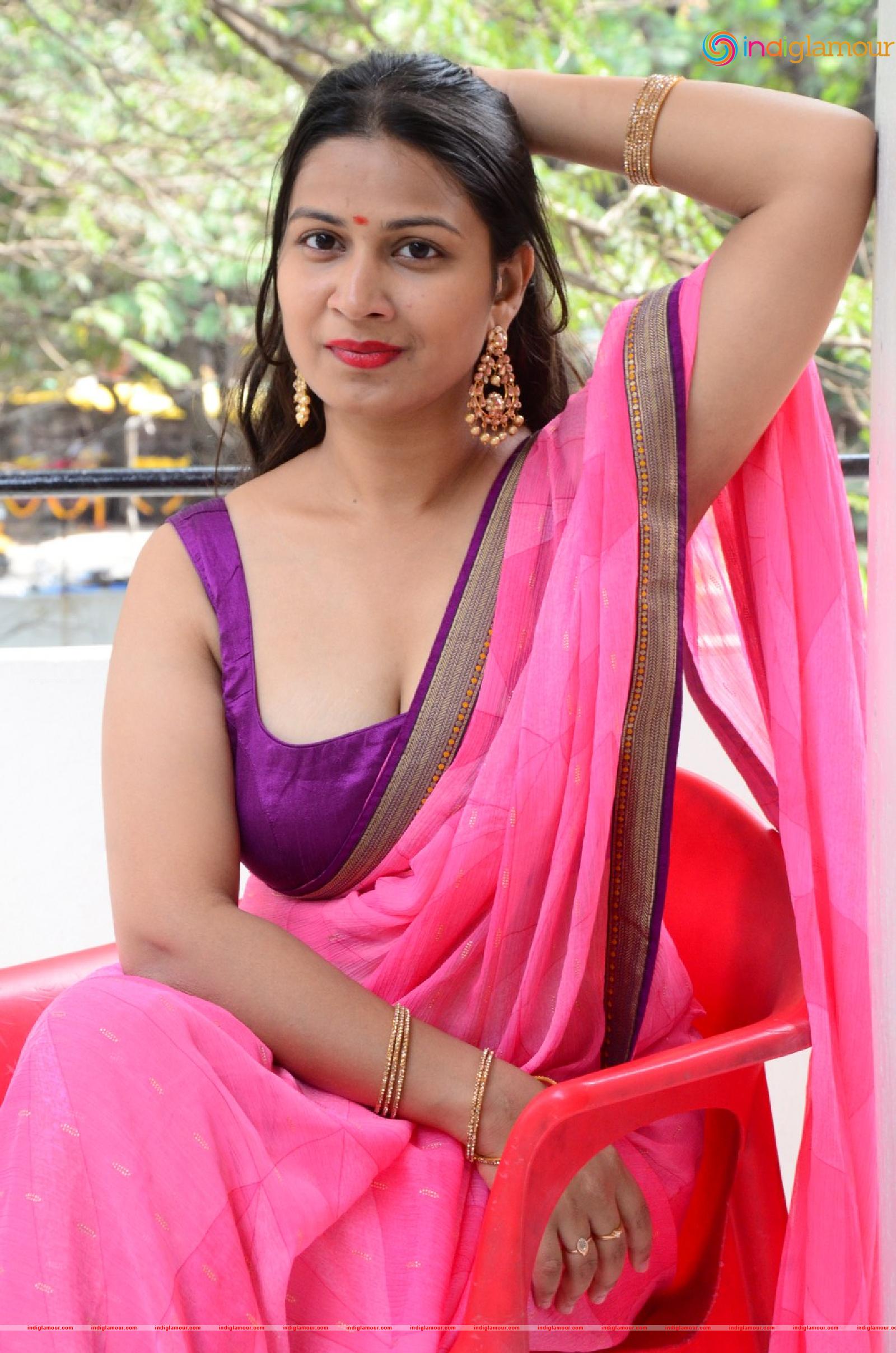 Inaya Sultana Actress hd photo