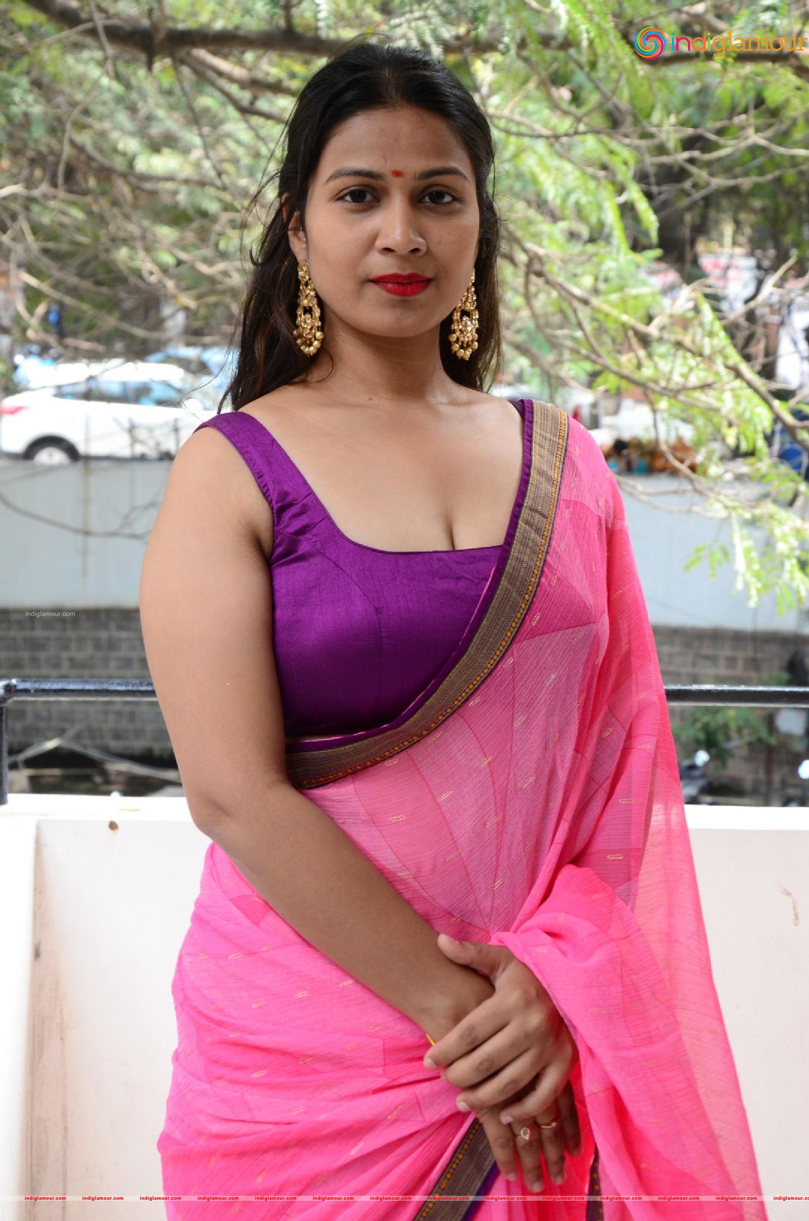 Inaya Sultana Actress hd photo