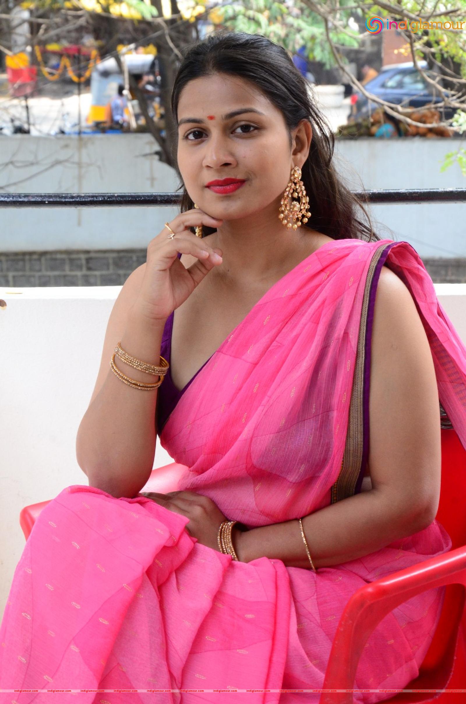 Inaya Sultana Actress hd photo